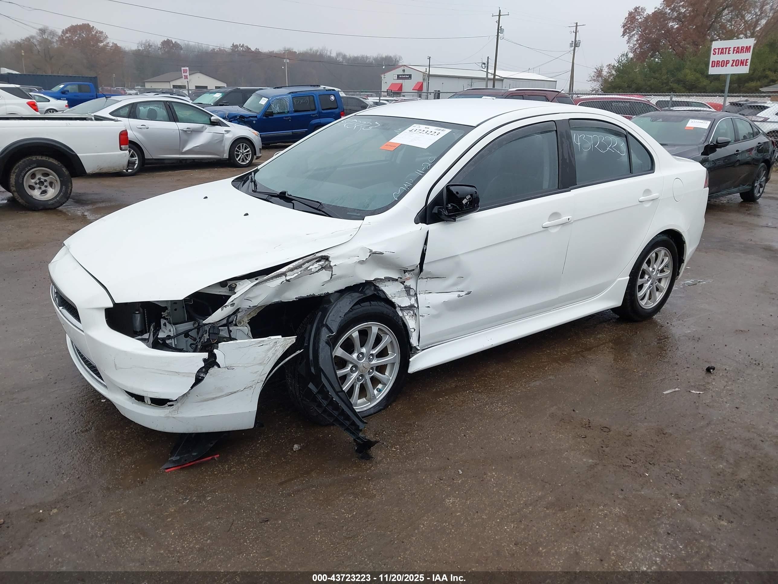 MITSUBISHI LANCER image 2