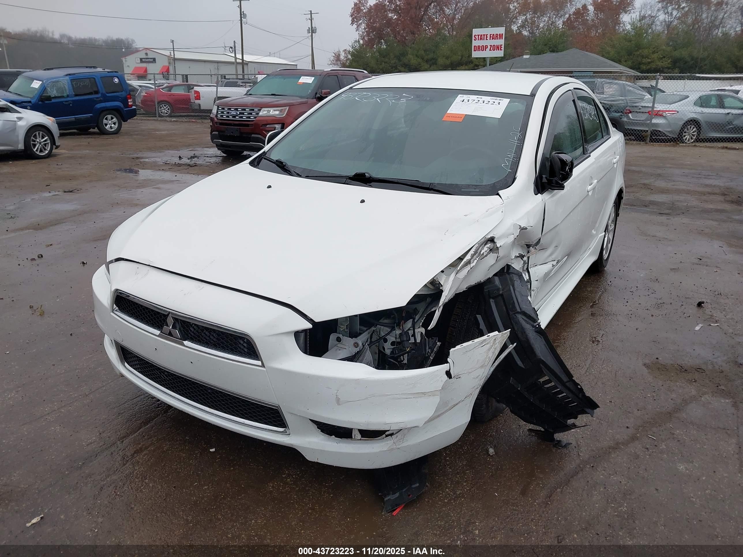 MITSUBISHI LANCER image 6