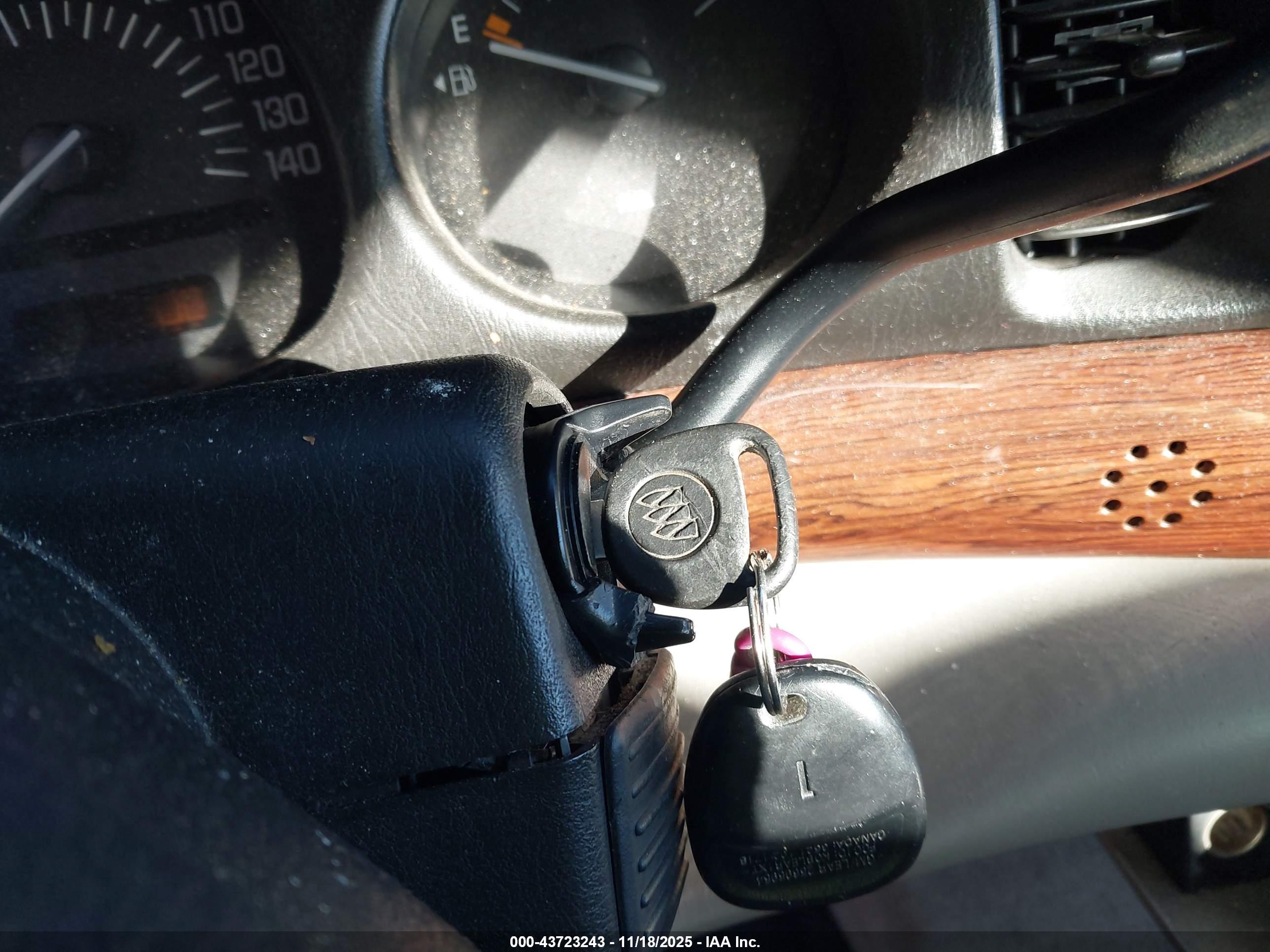 BUICK LESABRE image 11