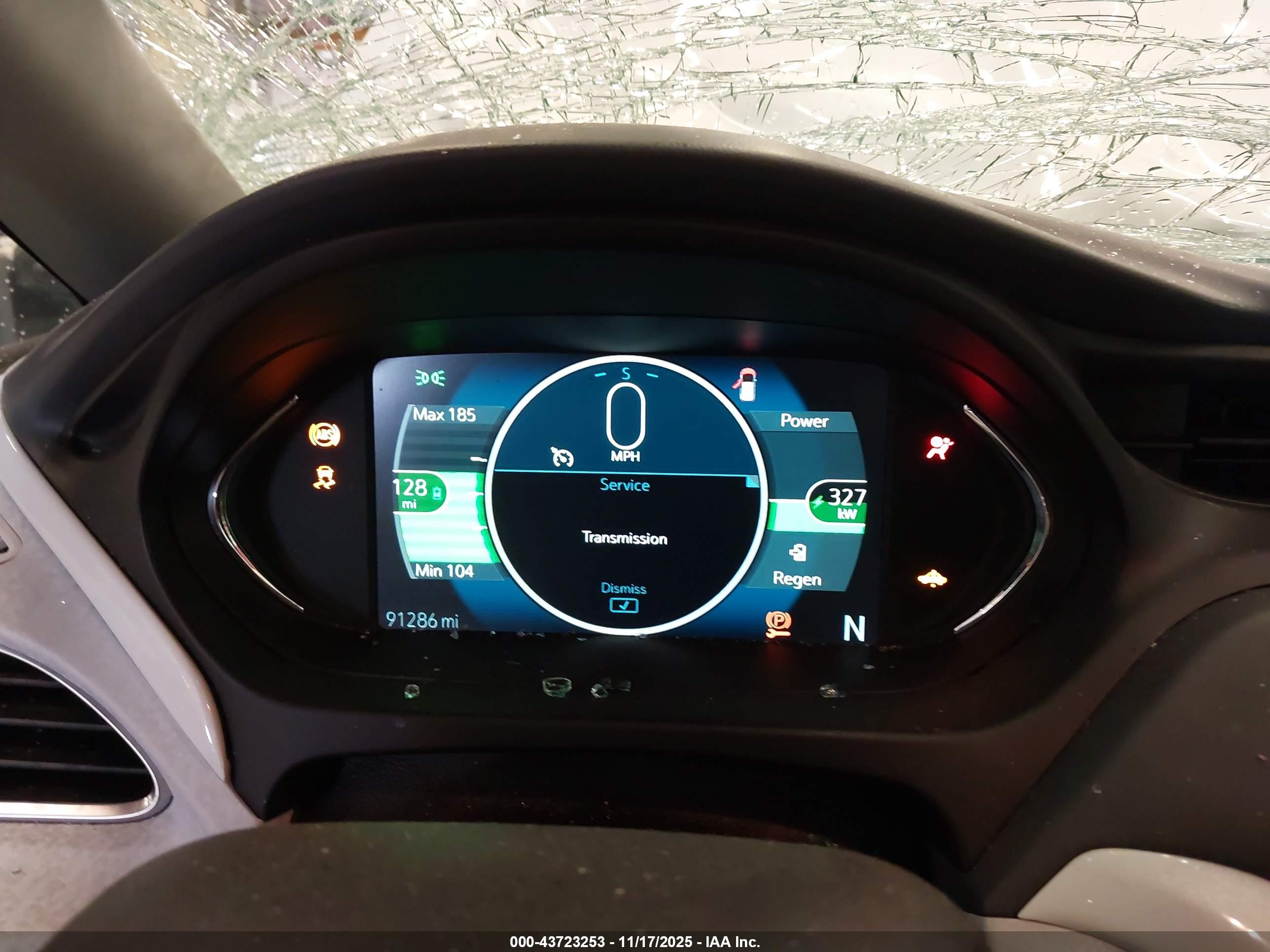 CHEVROLET BOLT image 7