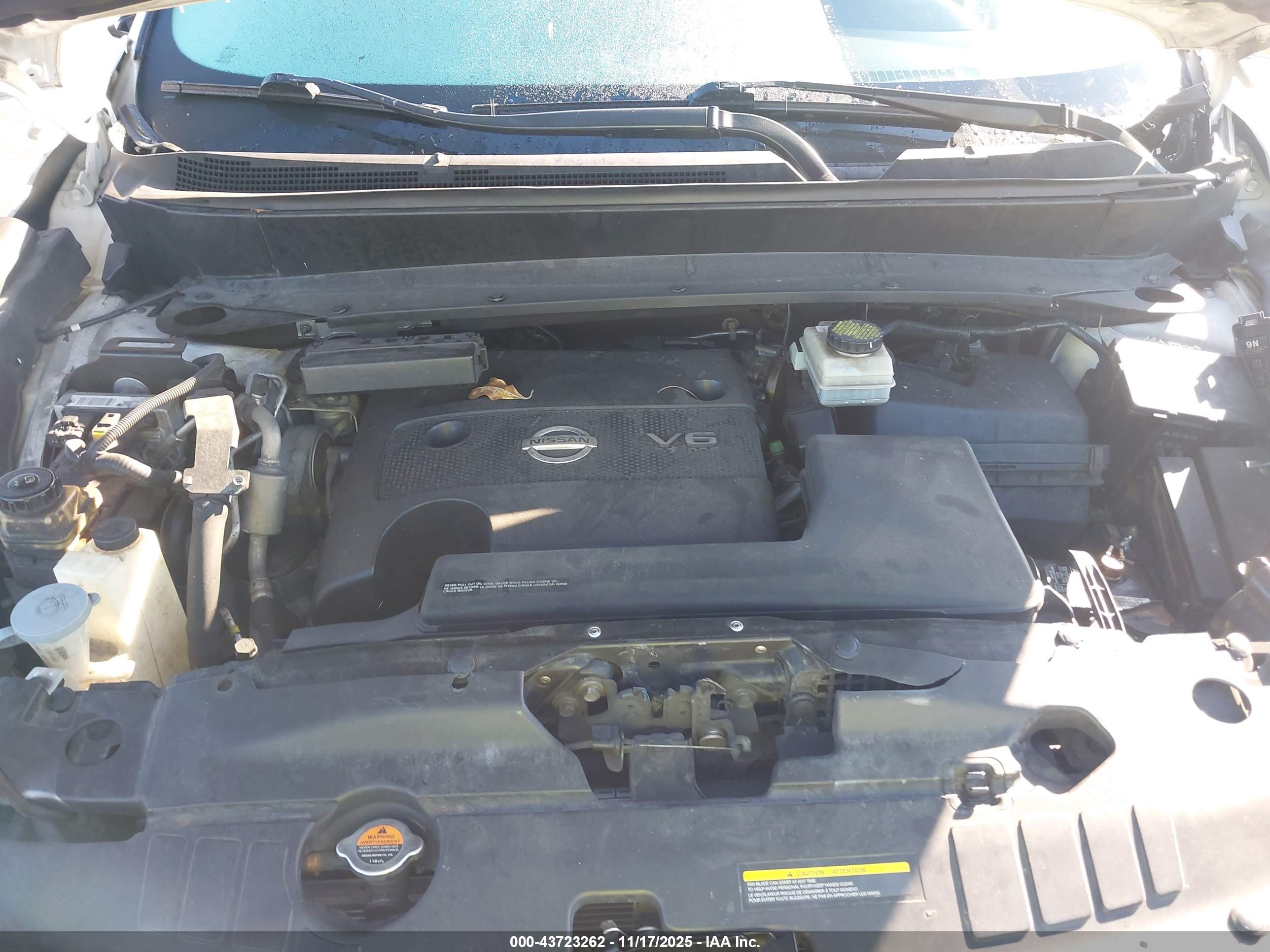 NISSAN PATHFINDER image 10