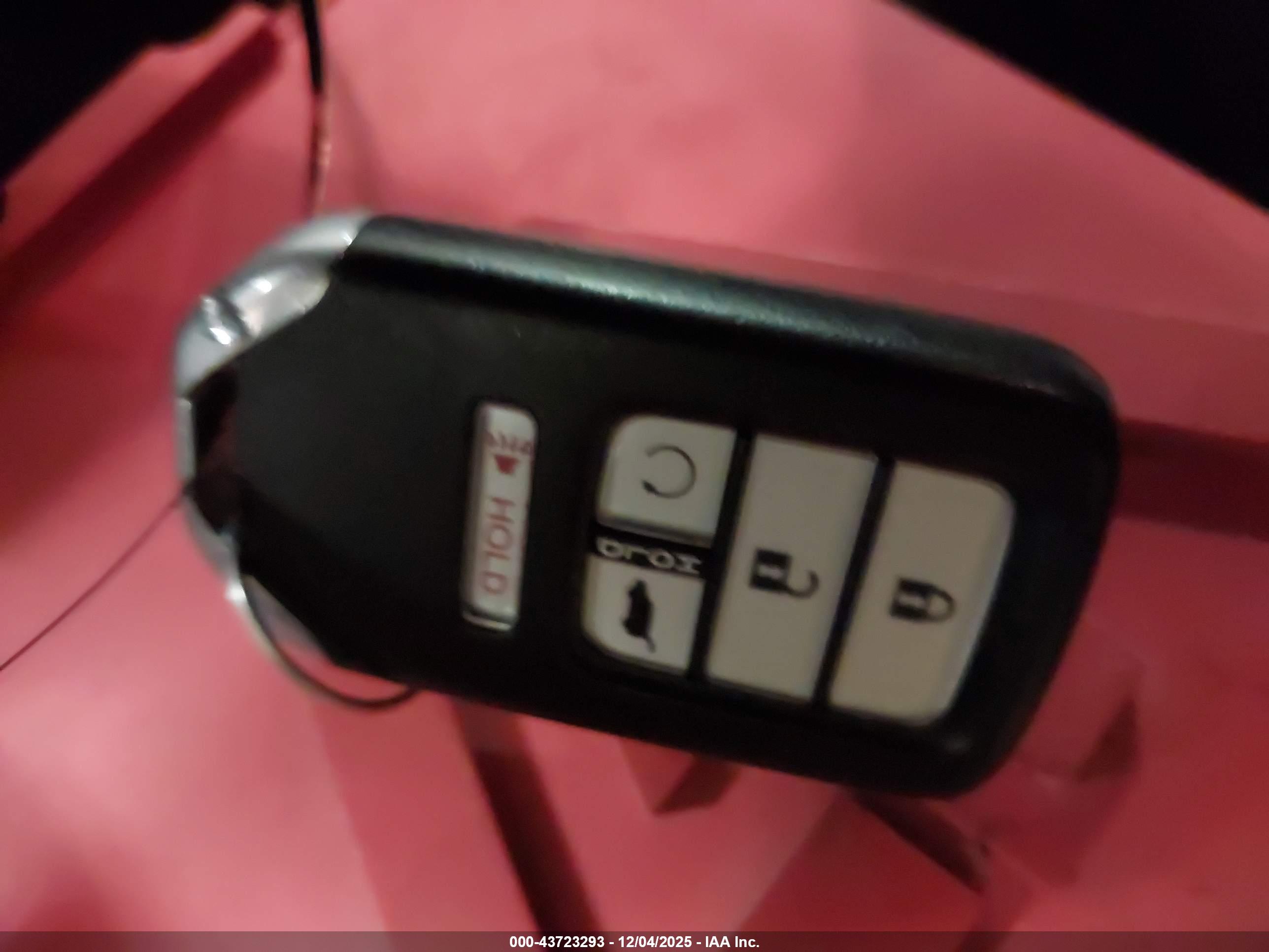 HONDA CR-V image 11