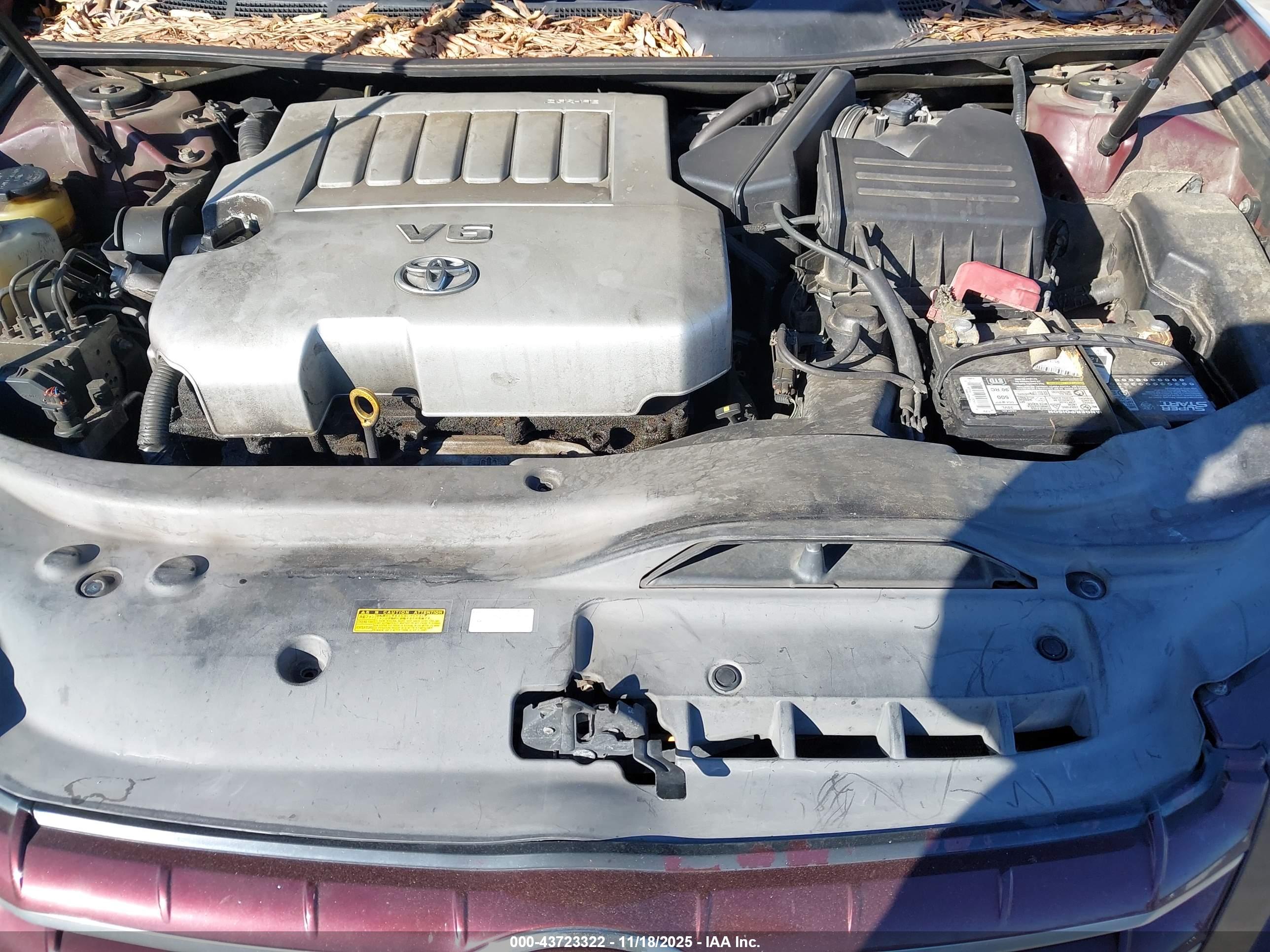 TOYOTA AVALON image 10