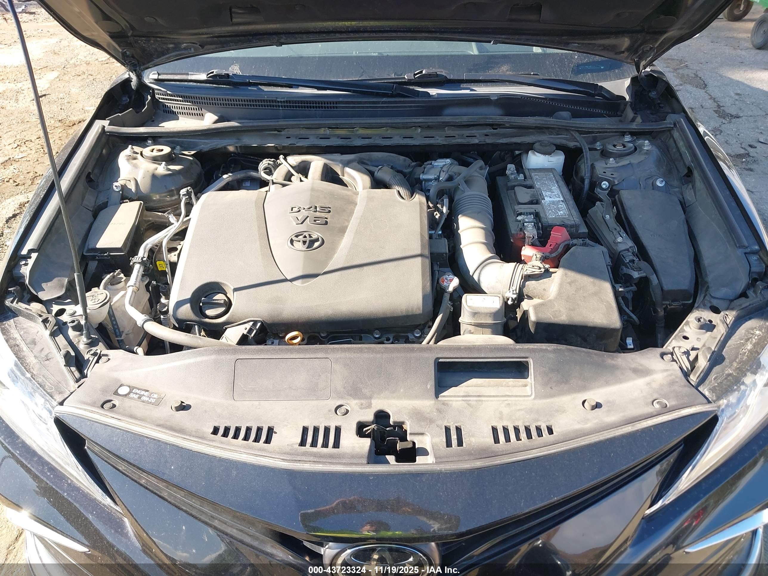 TOYOTA CAMRY image 10