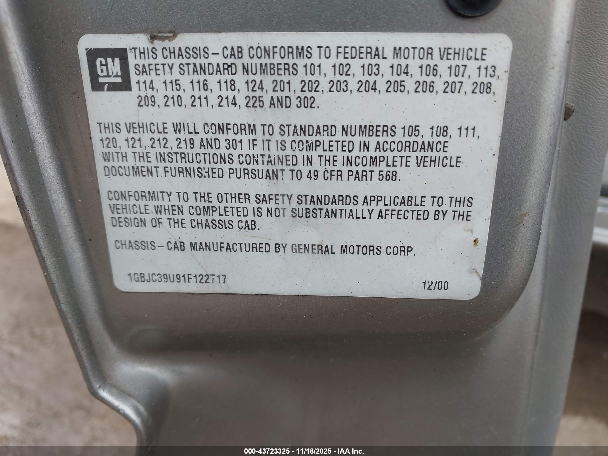 CHEVROLET SILVERADO image 9