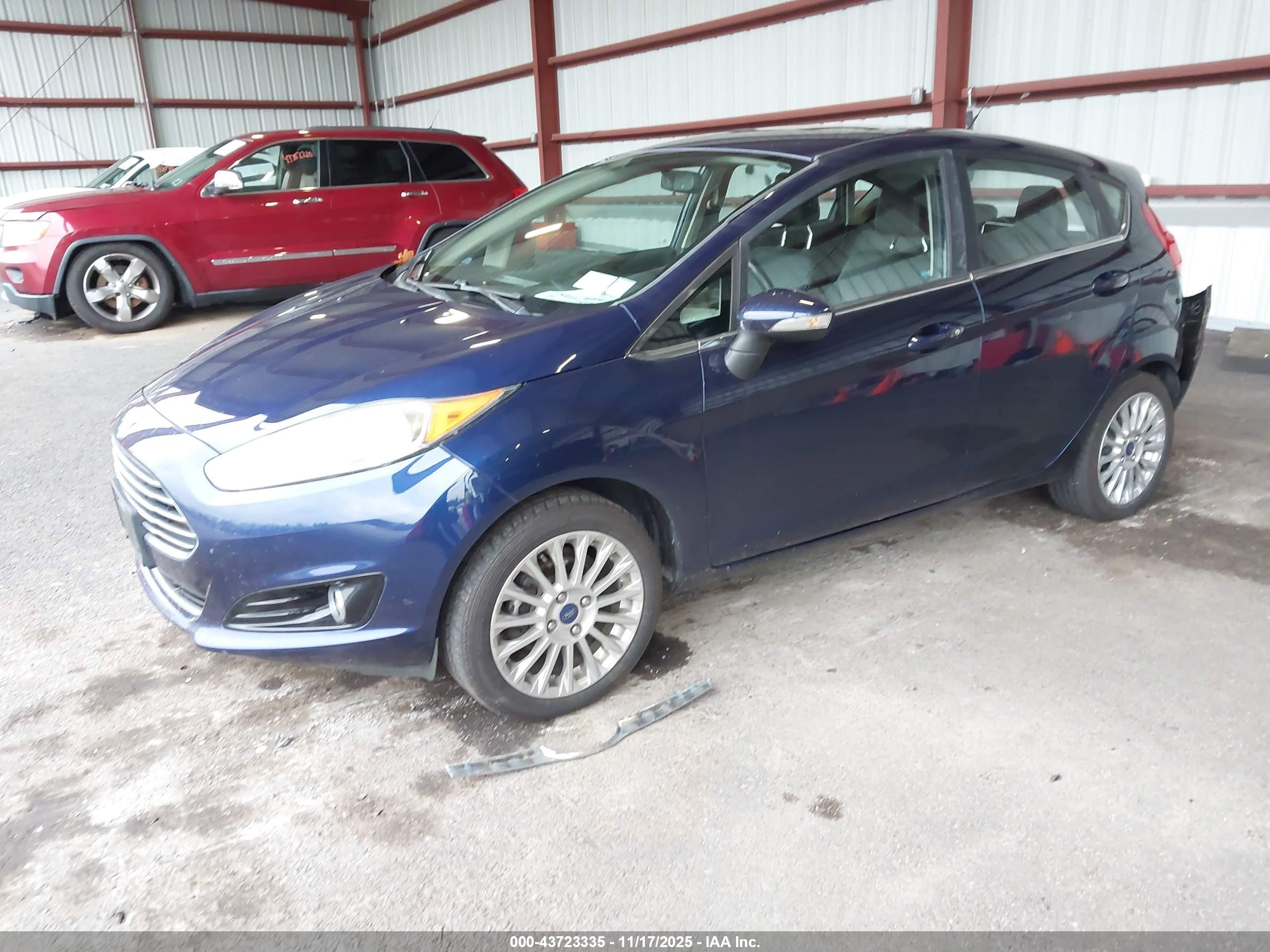 FORD FIESTA image 2