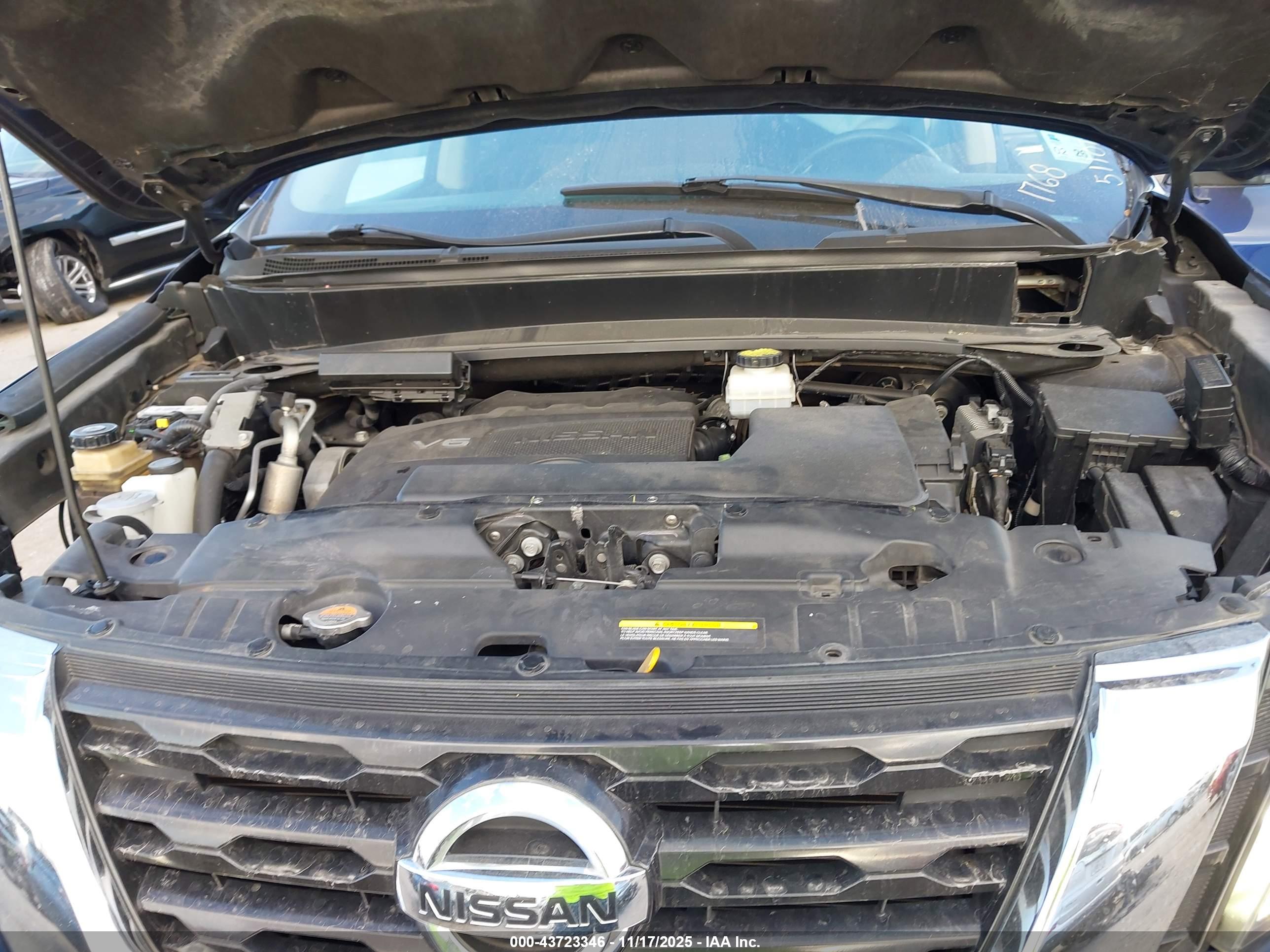 NISSAN PATHFINDER image 10