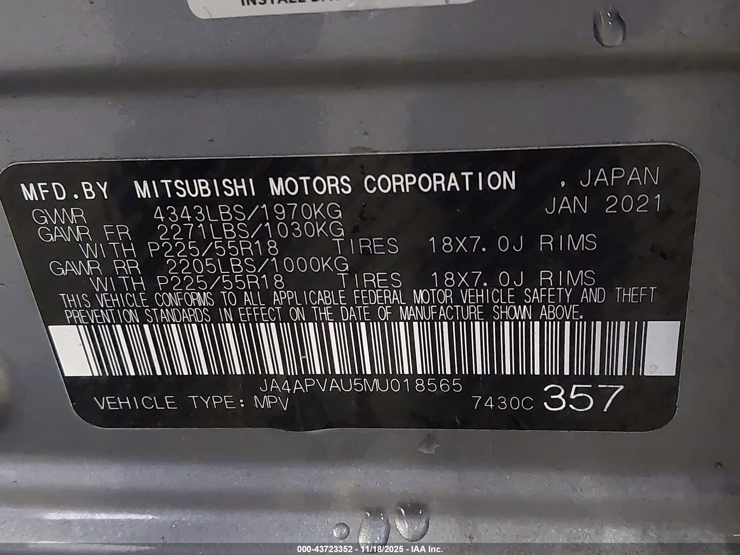 MITSUBISHI OUTLANDER image 9