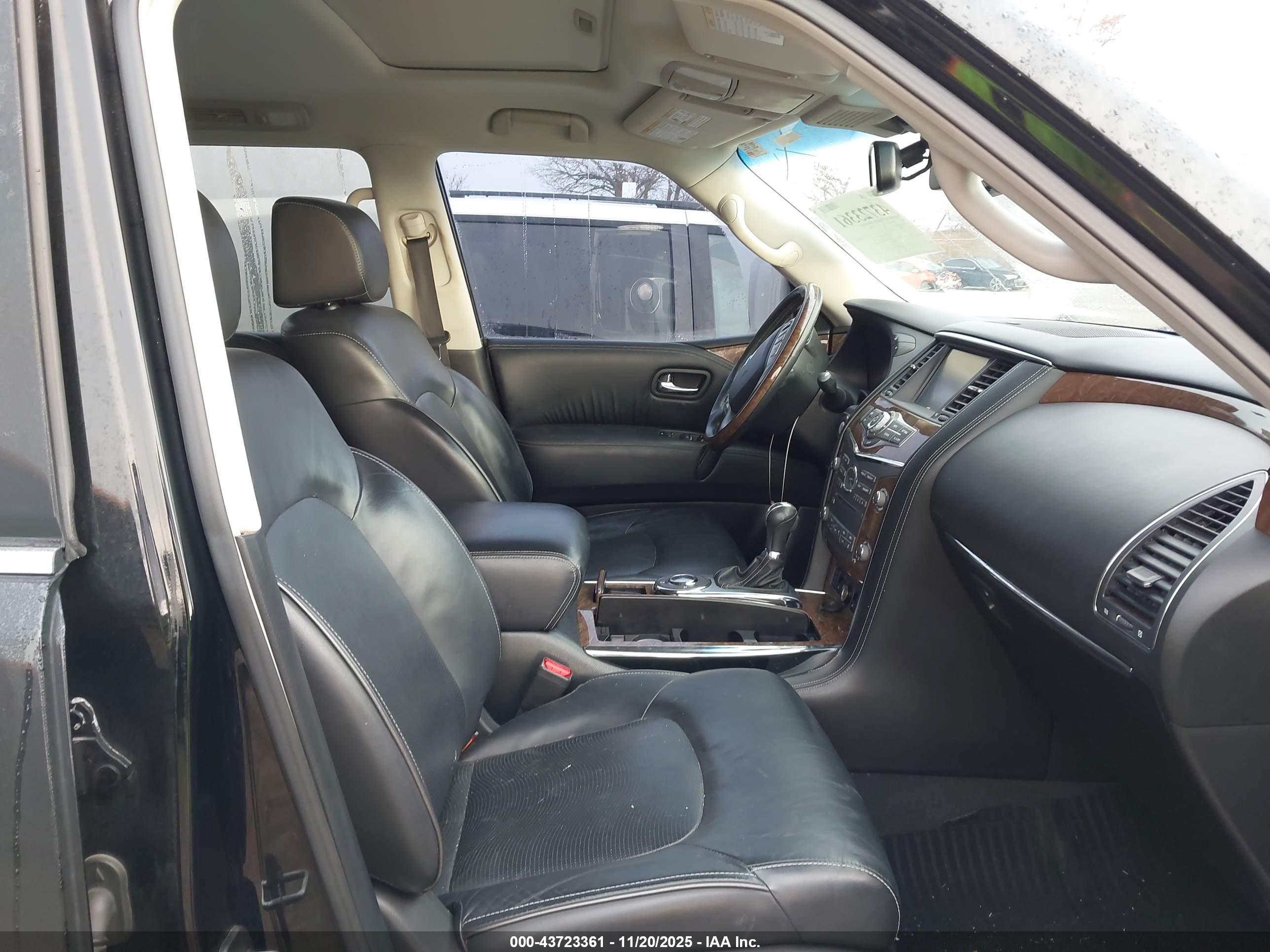 INFINITI QX80 image 5