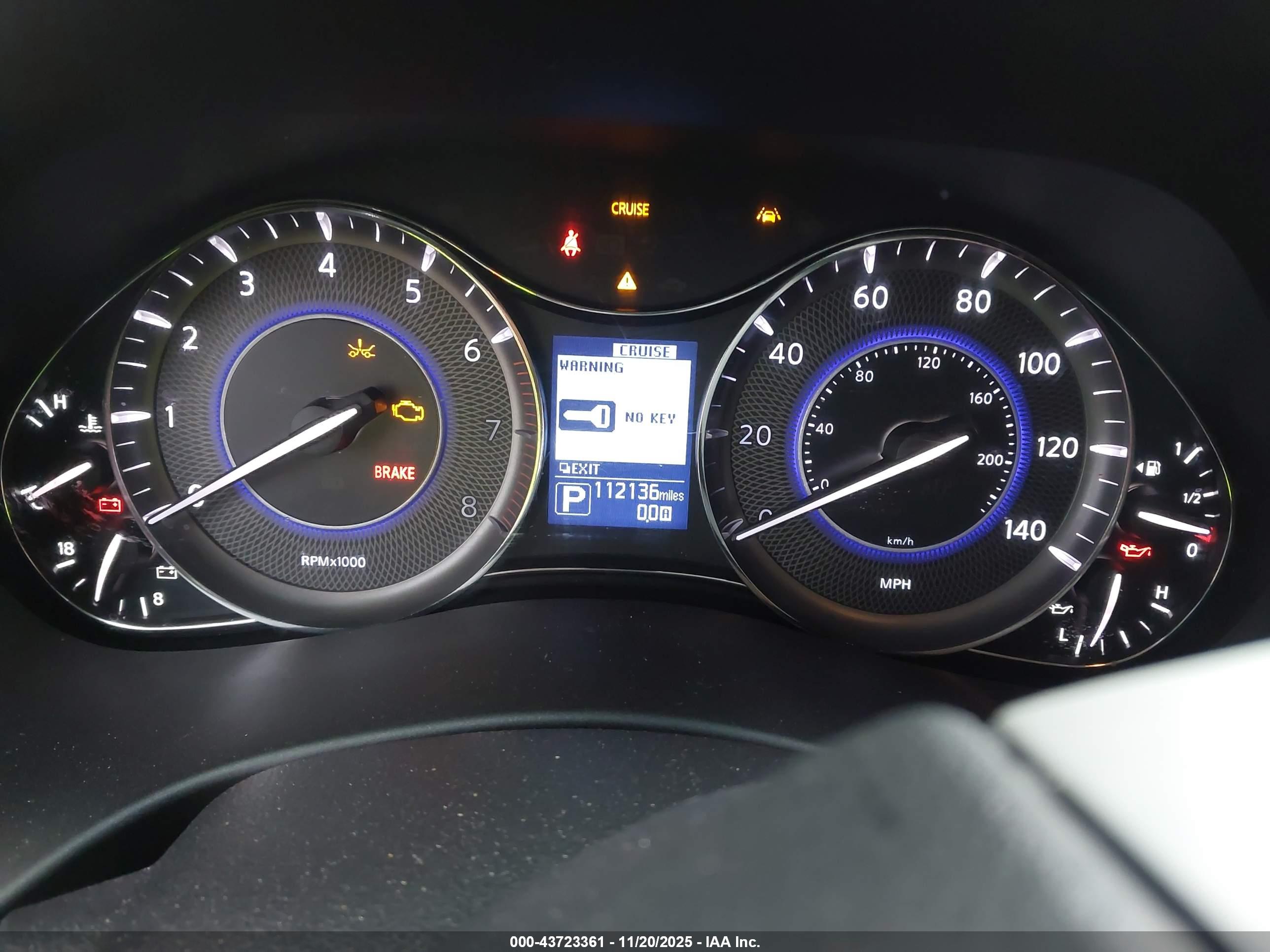 INFINITI QX80 image 7