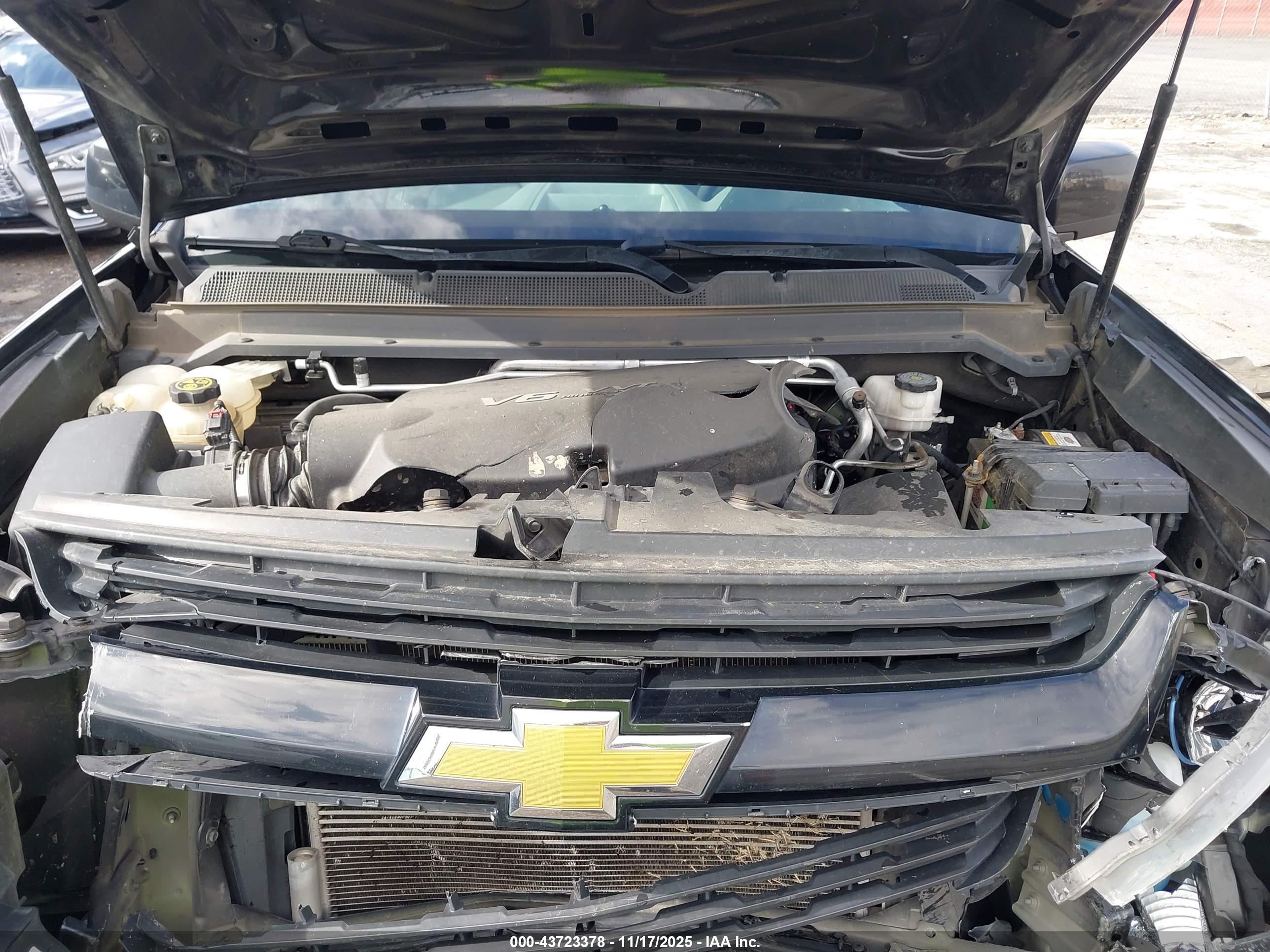 CHEVROLET COLORADO image 10