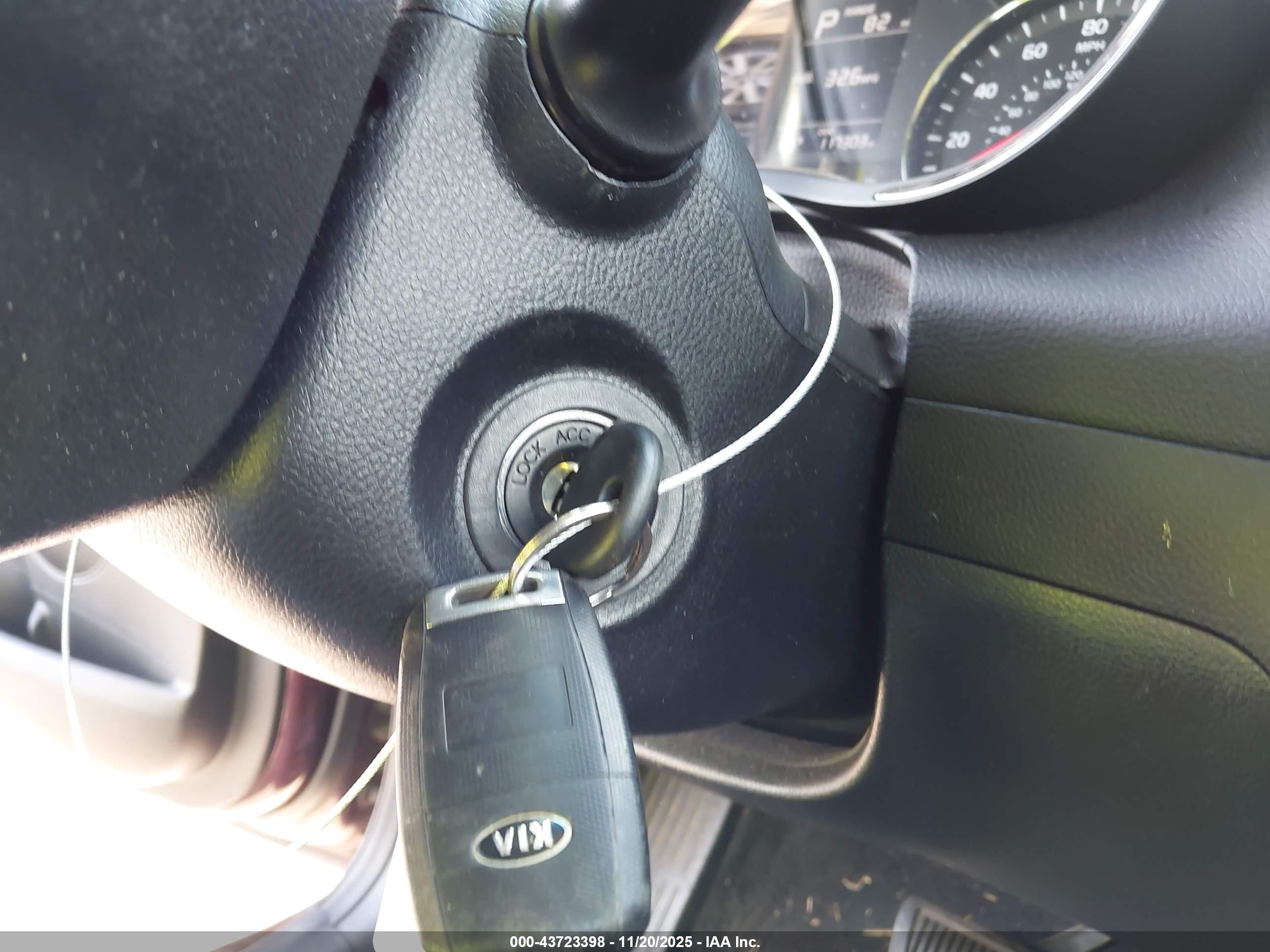 KIA FORTE image 11