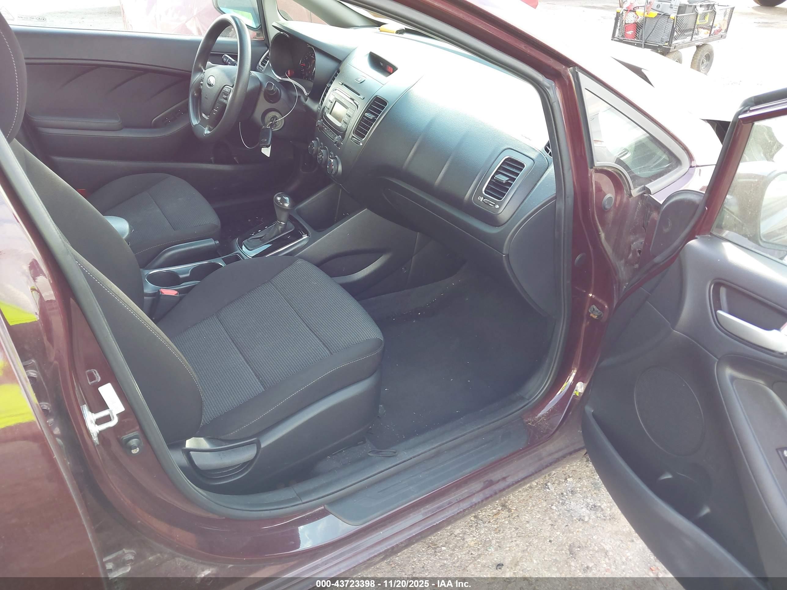 KIA FORTE image 5