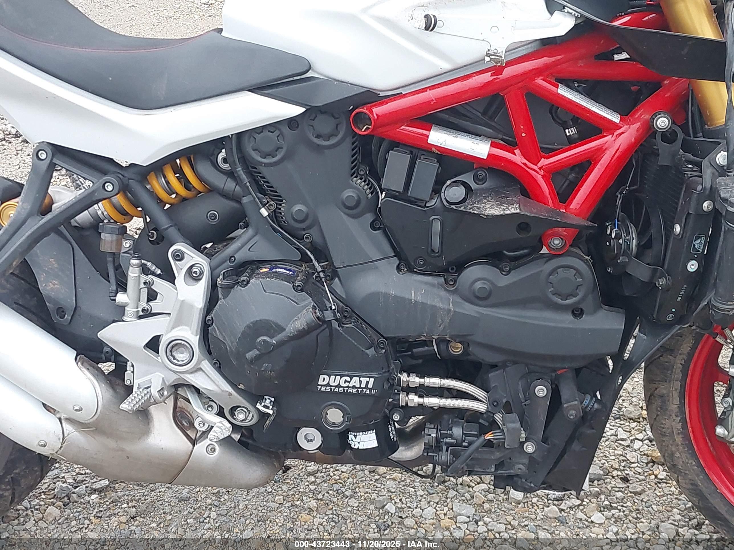 DUCATI SUPERSPORT image 8