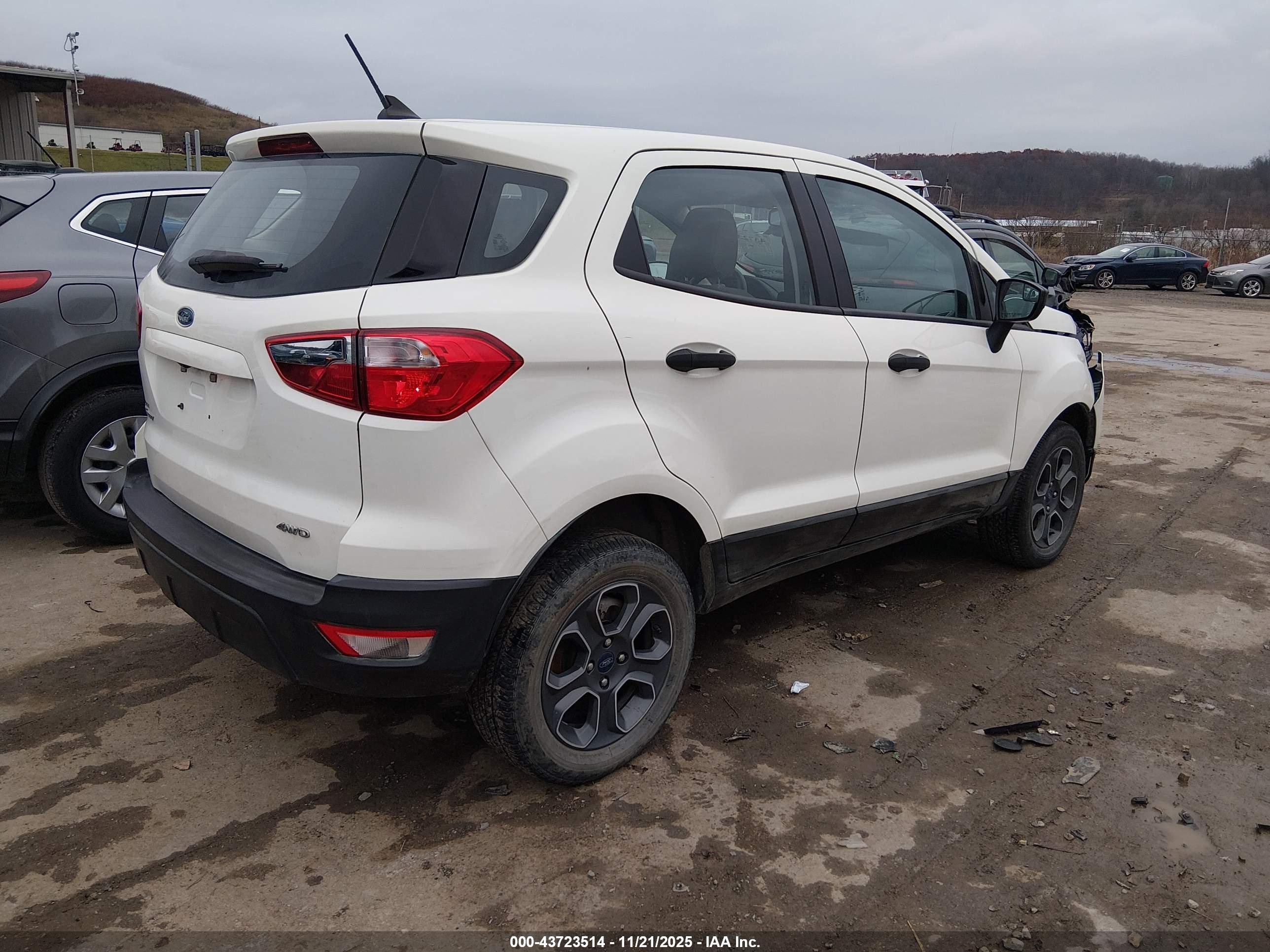 FORD ECOSPORT image 4