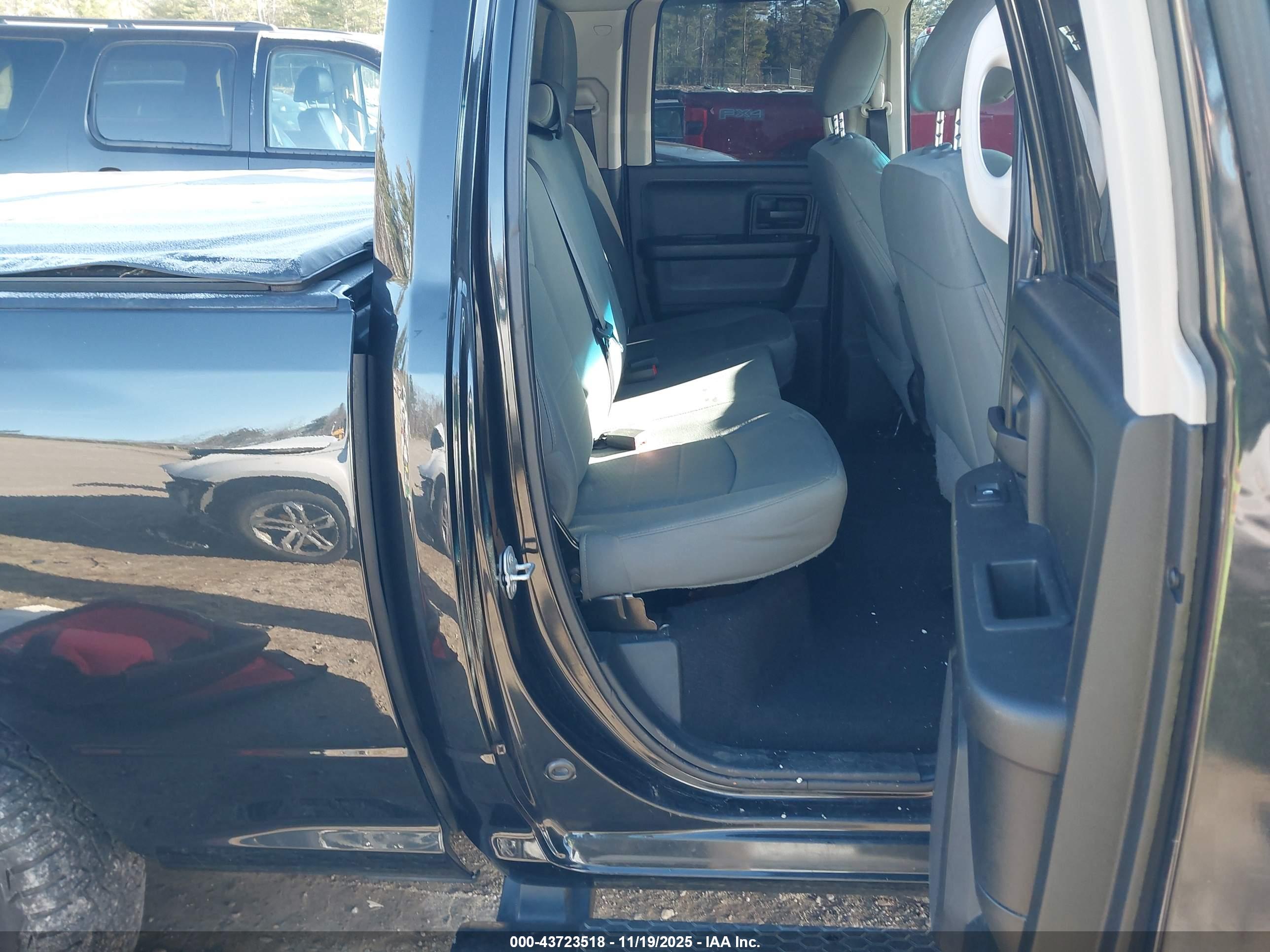 RAM 1500 image 8