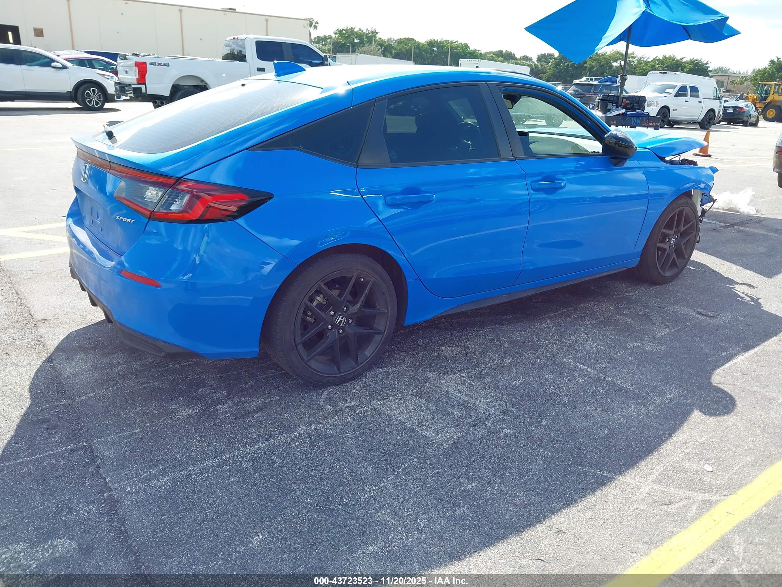 HONDA CIVIC image 4