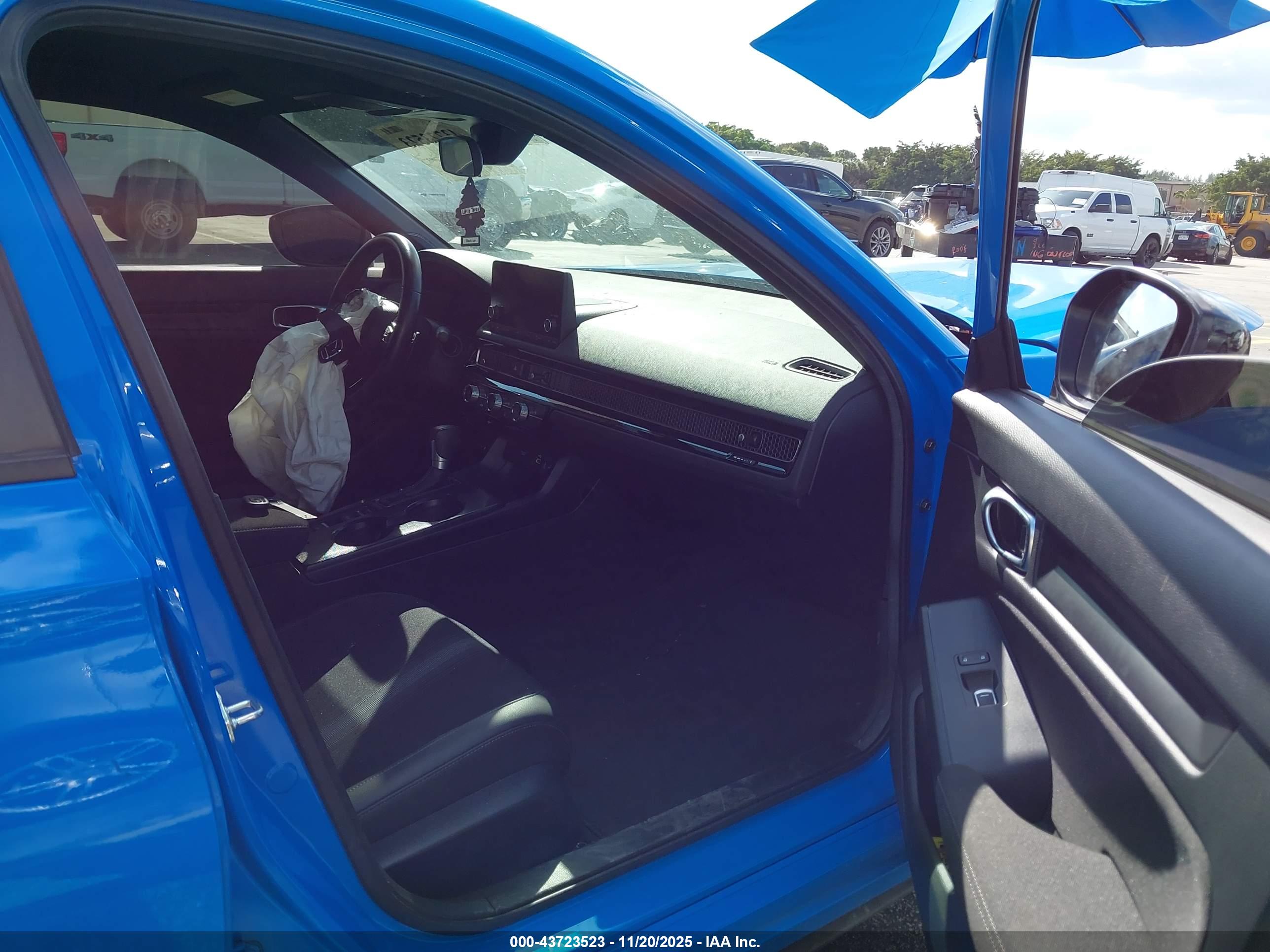 HONDA CIVIC image 5