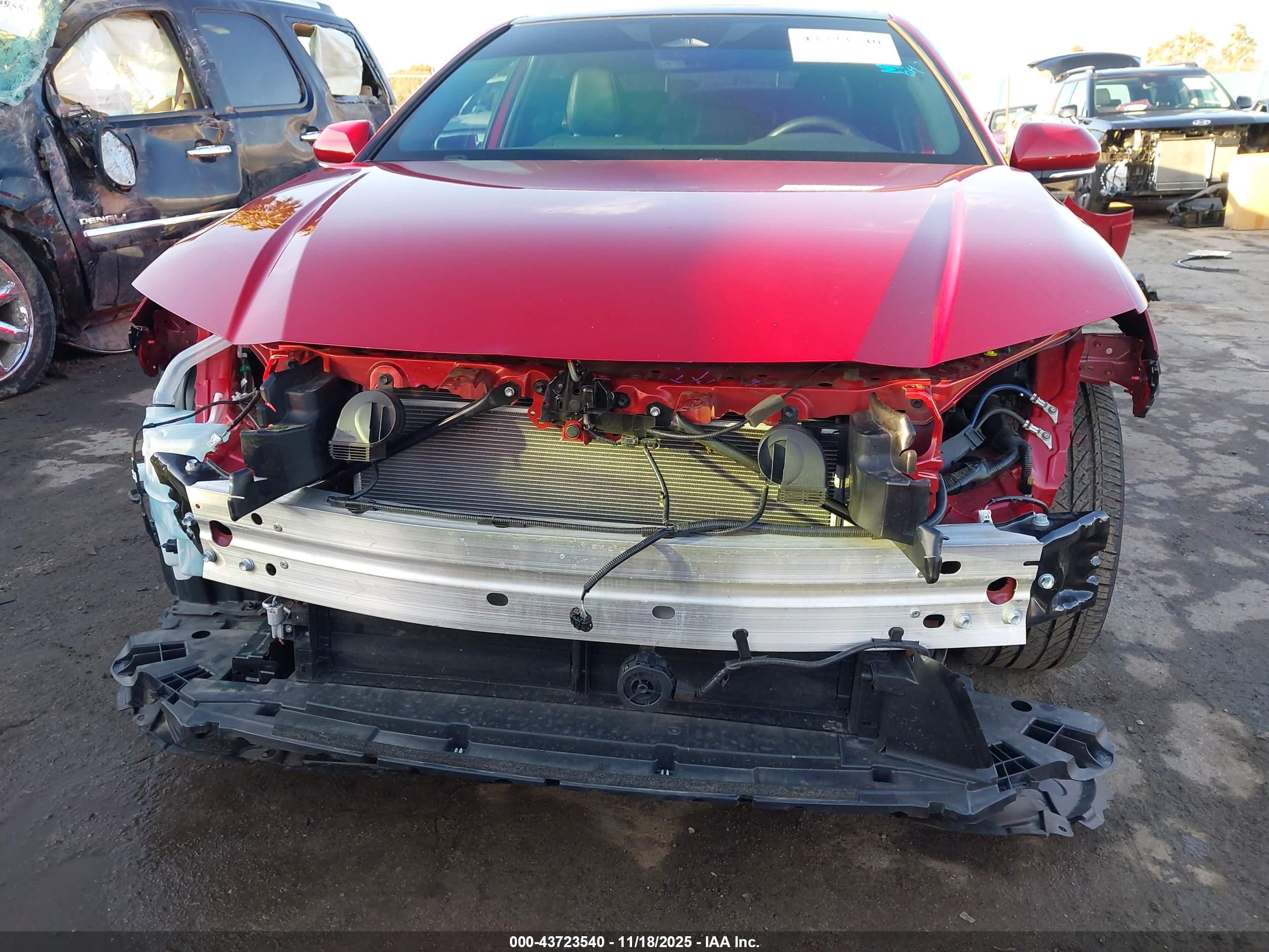 TOYOTA CAMRY image 6