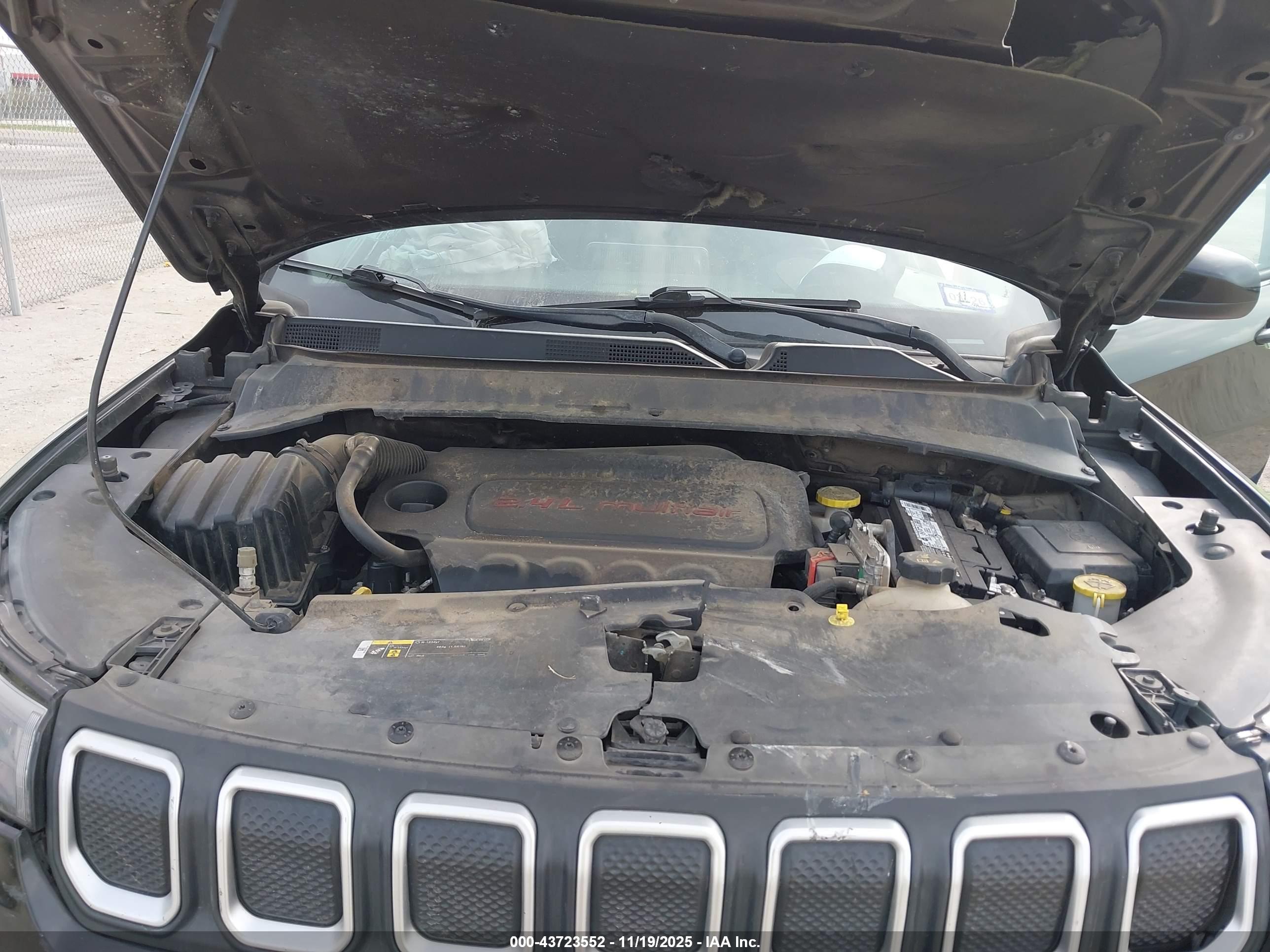 JEEP COMPASS image 10