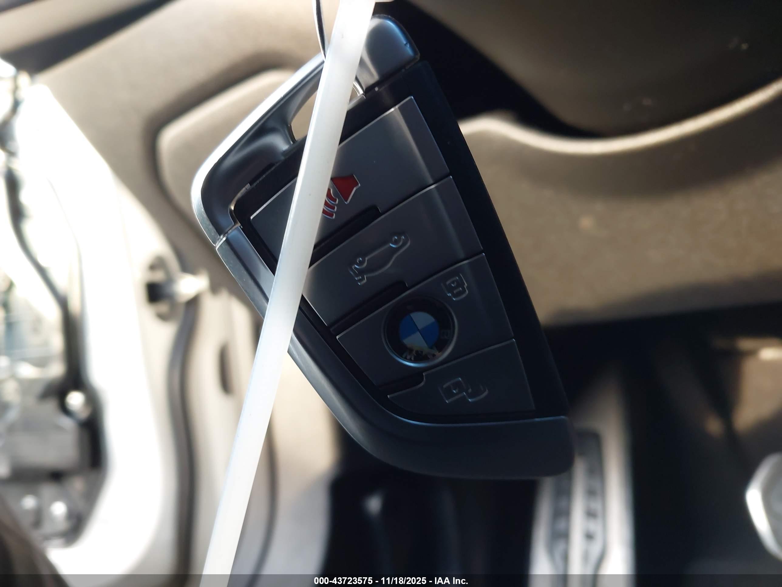 BMW 228 image 11