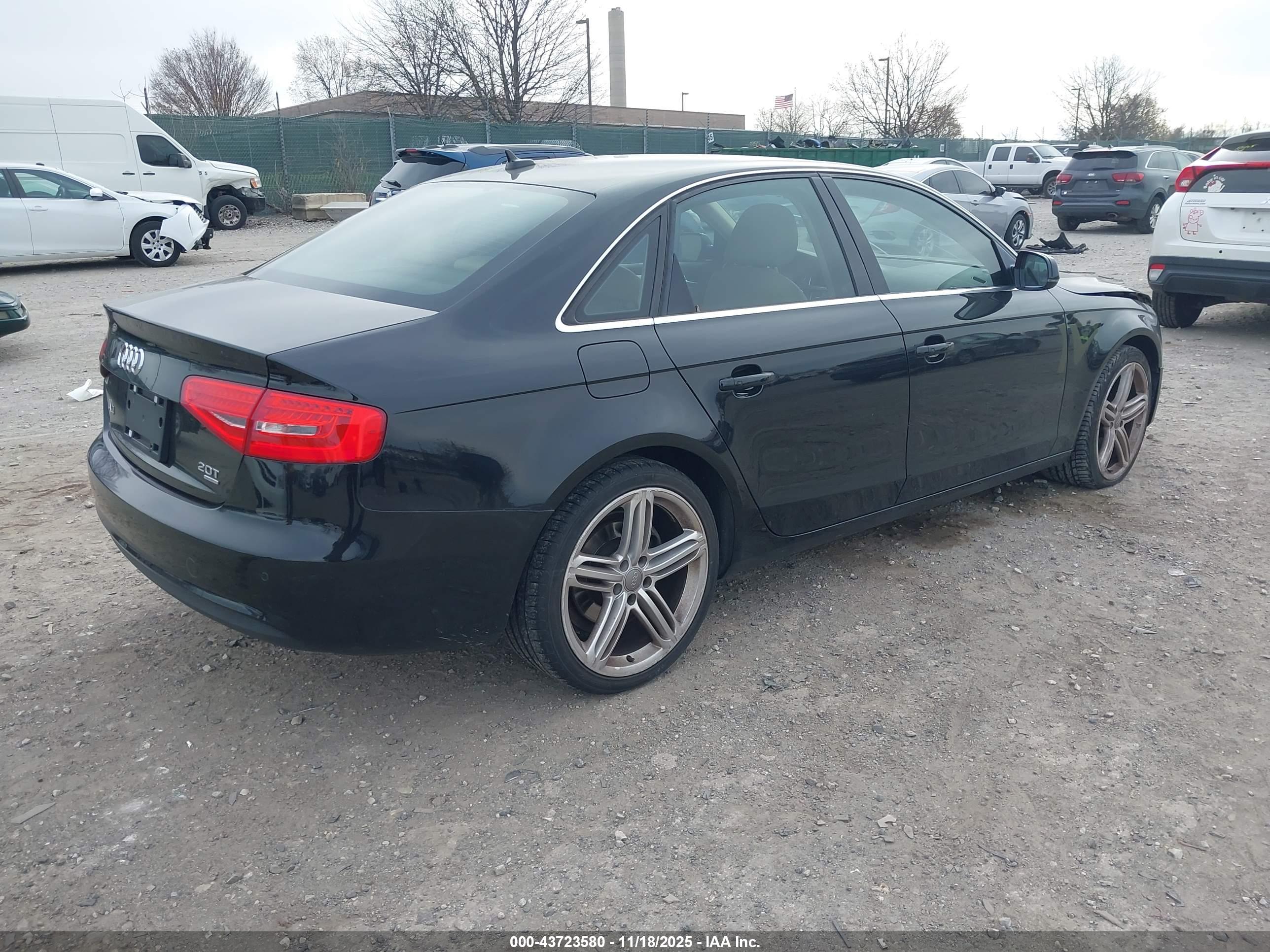 AUDI A4 image 4