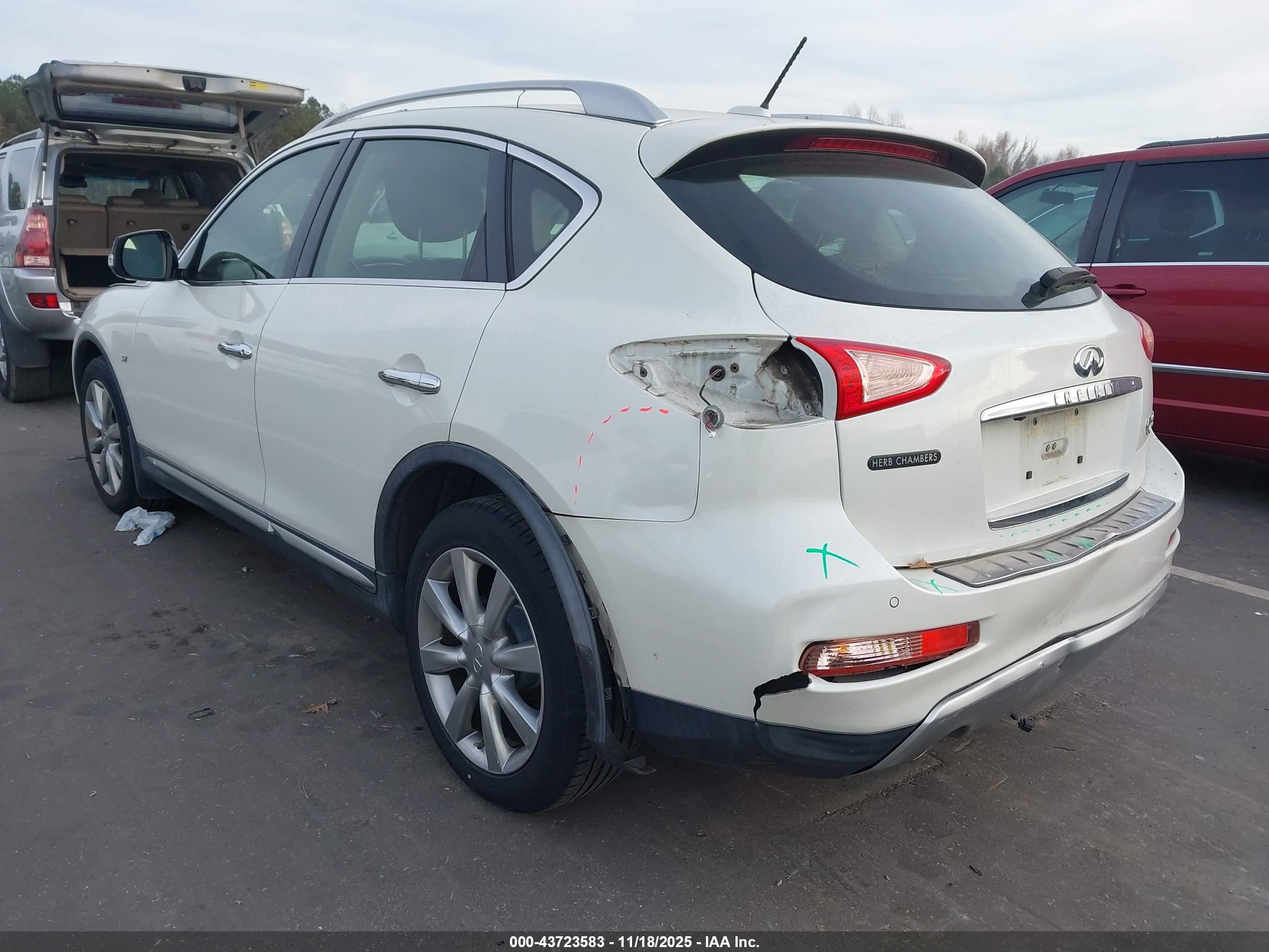 INFINITI QX50 image 3