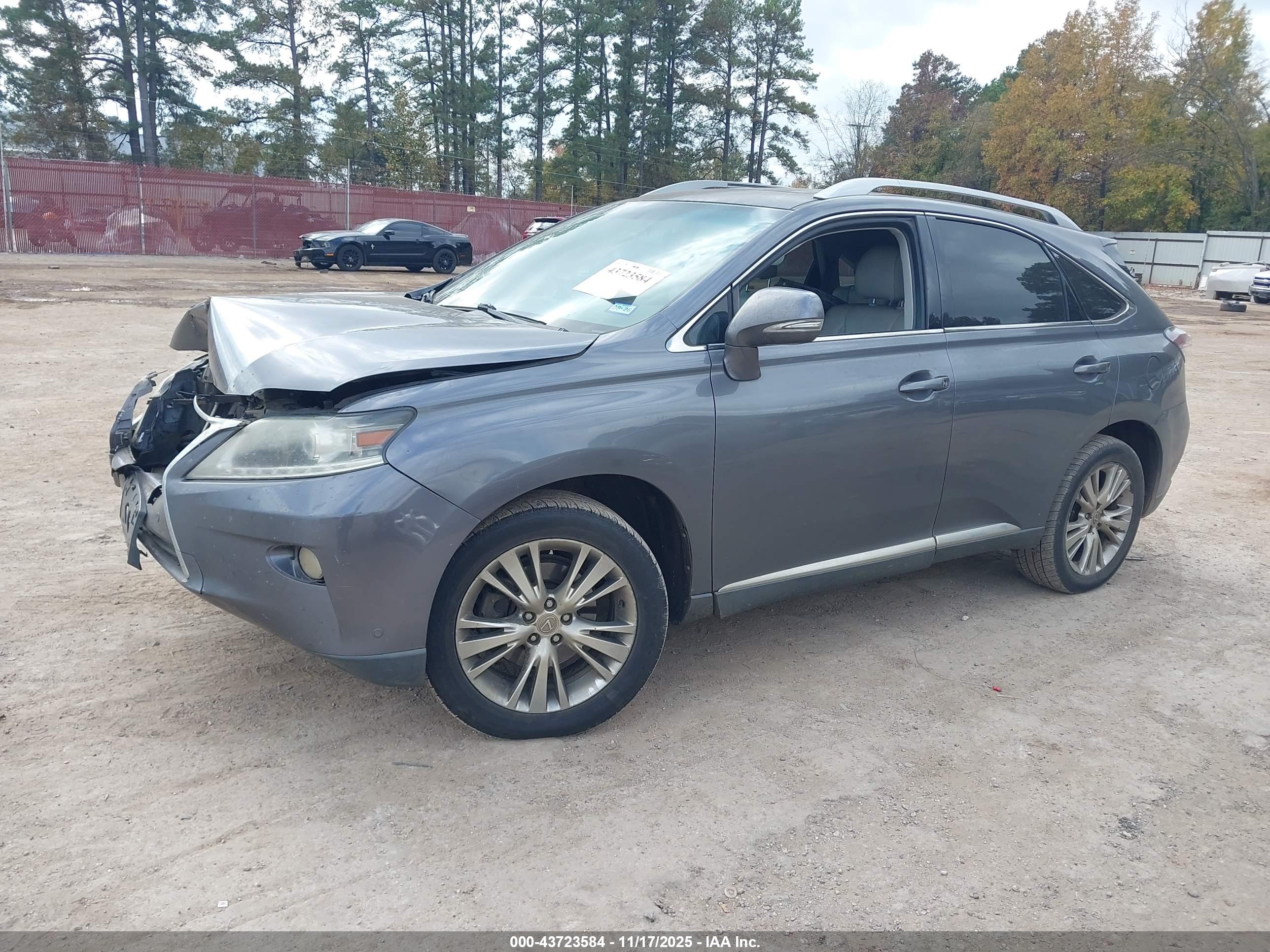 LEXUS RX image 2