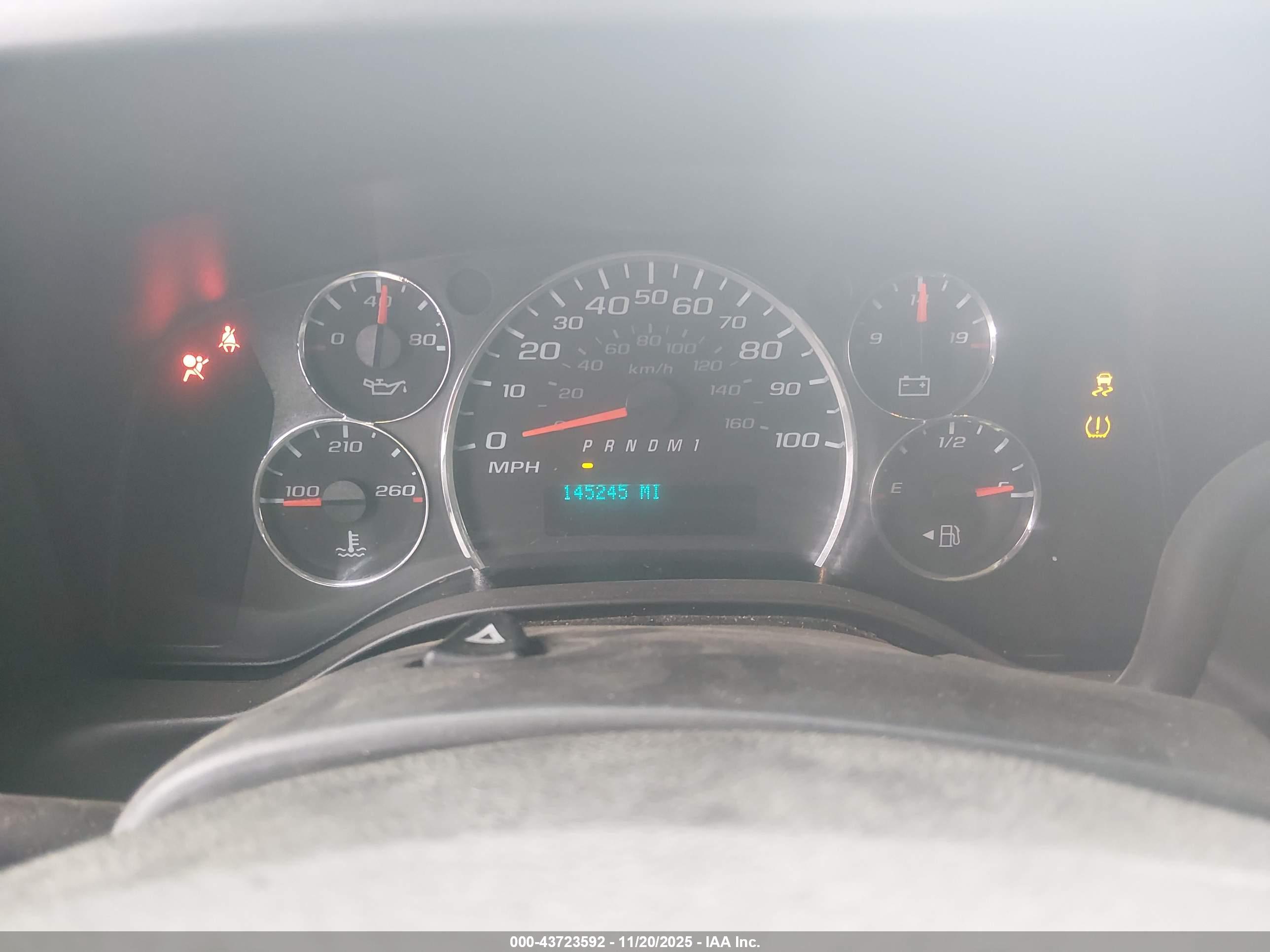 GMC SAVANA image 7