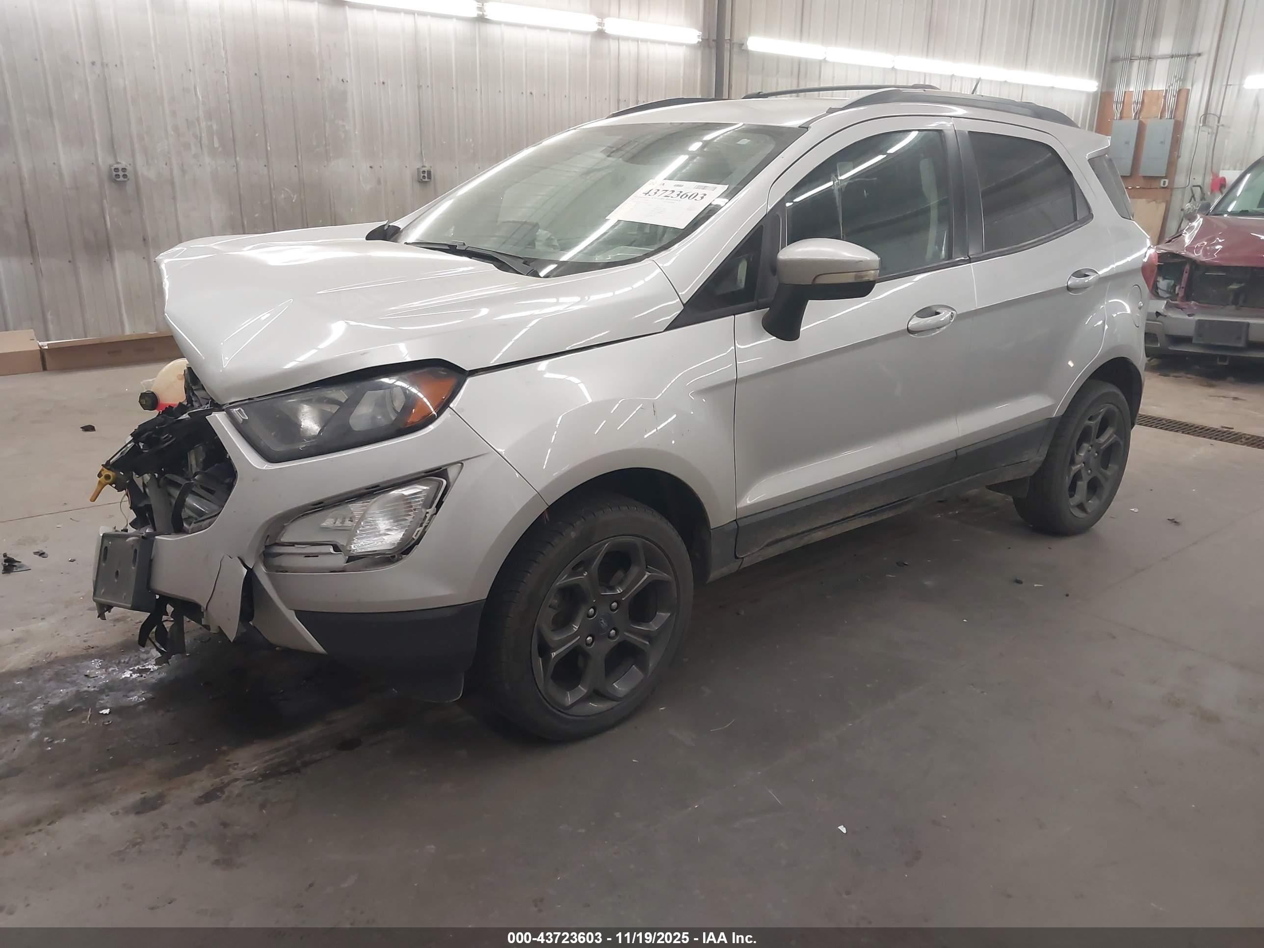FORD ECOSPORT image 2