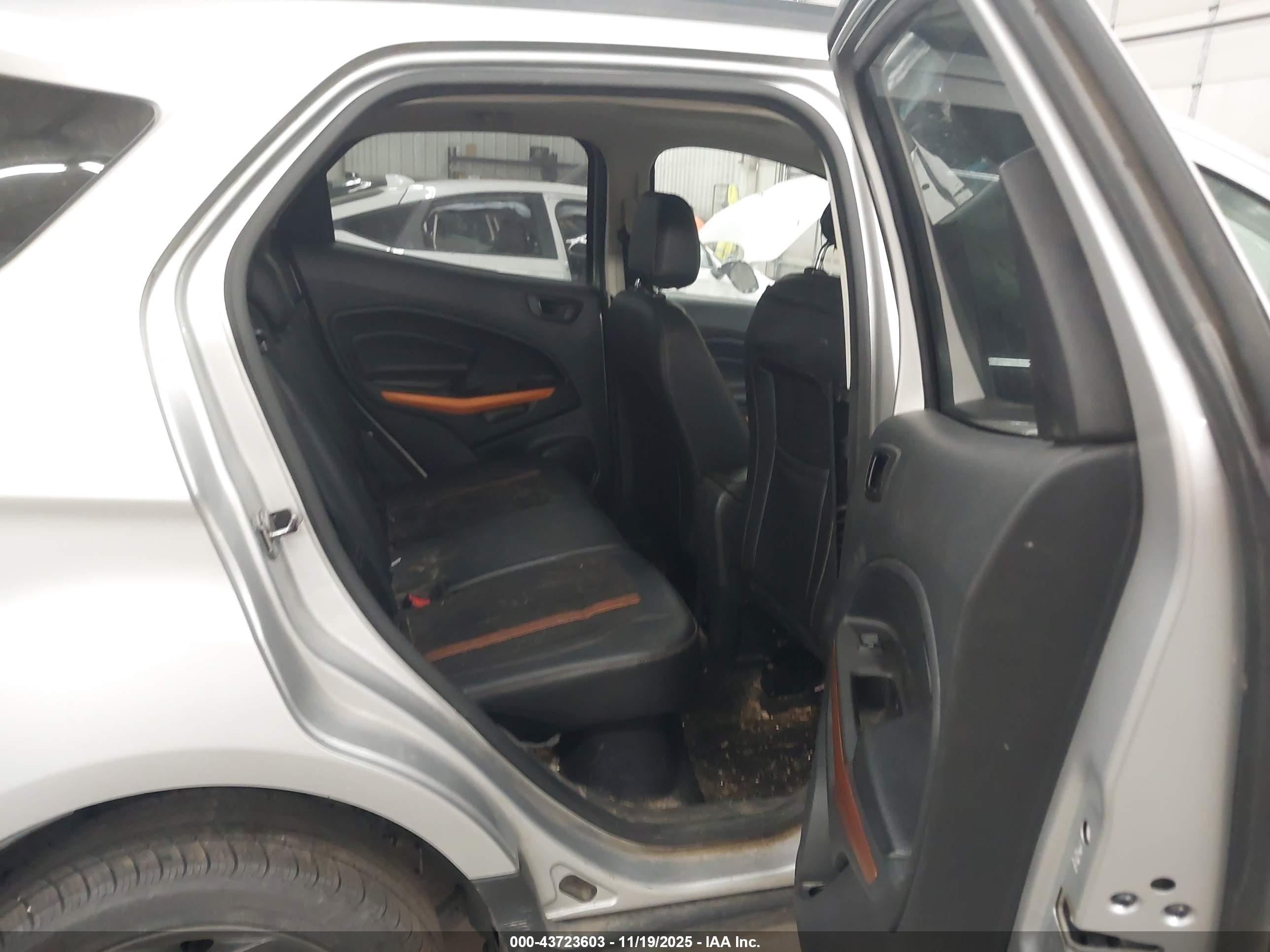 FORD ECOSPORT image 8