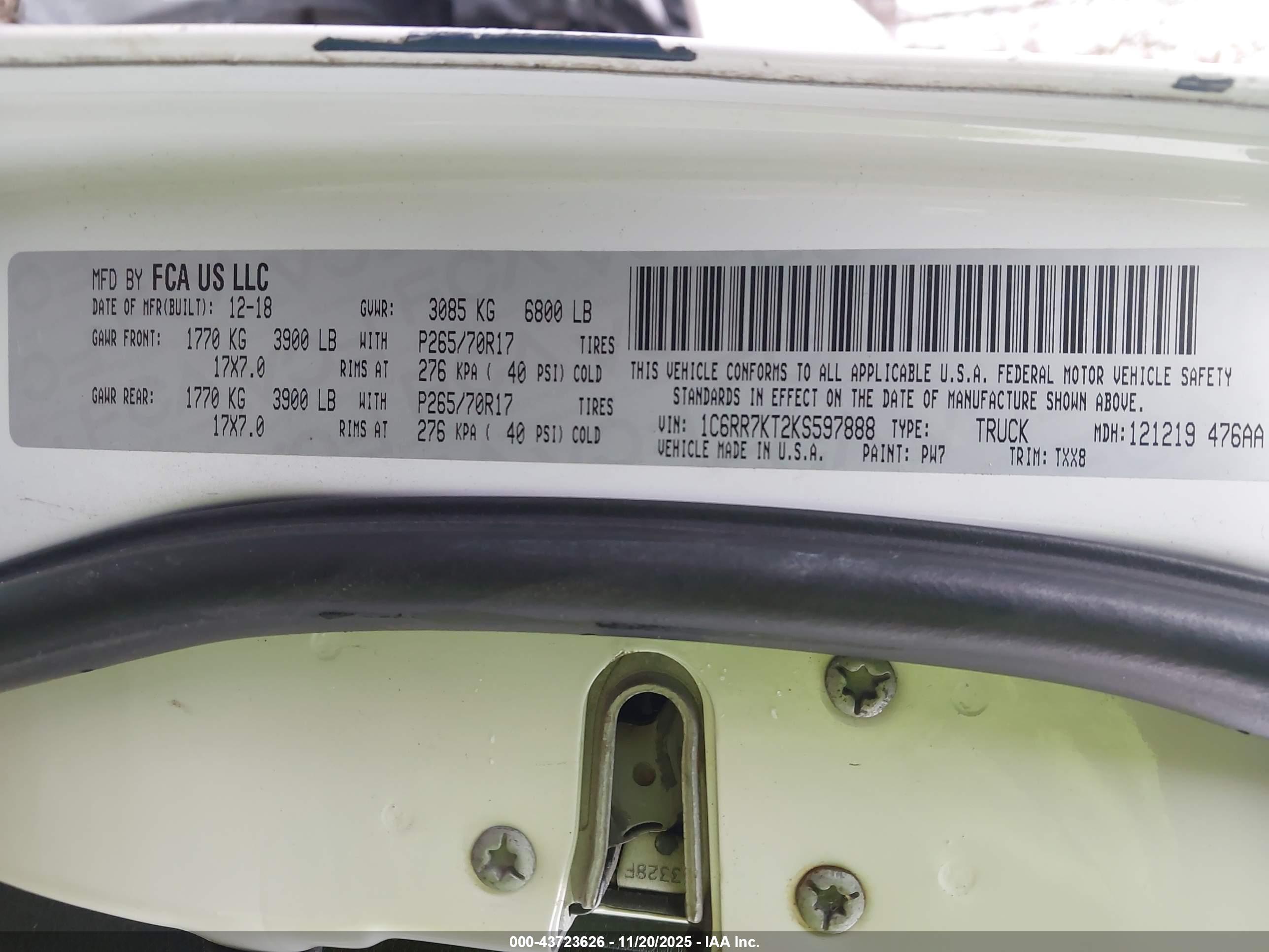 RAM 1500 image 9