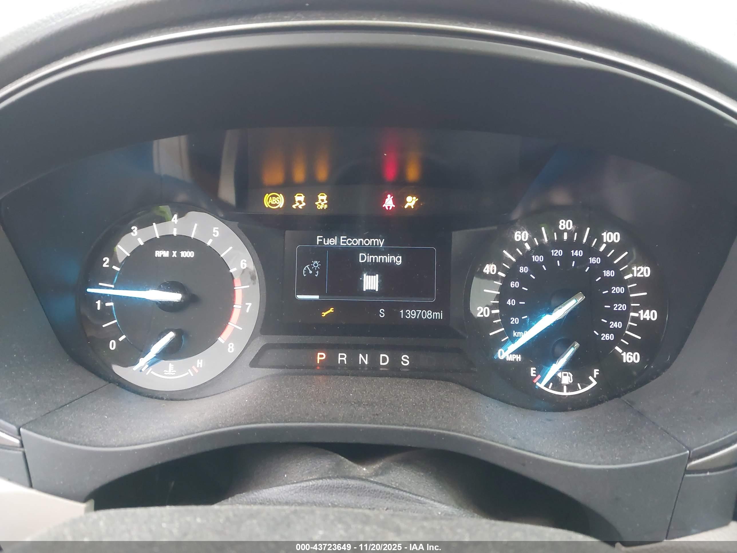 FORD FUSION image 7