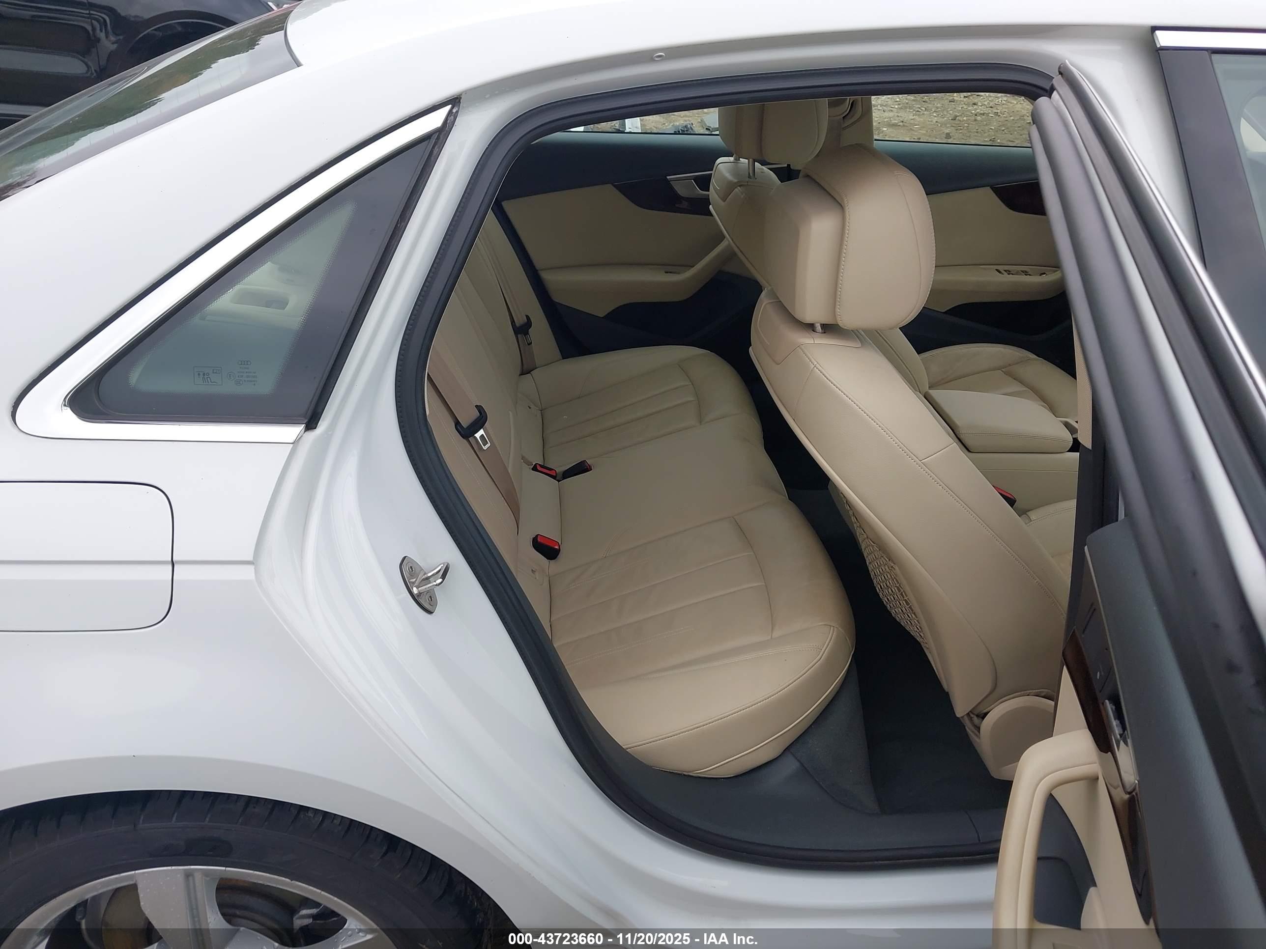 AUDI A4 image 8