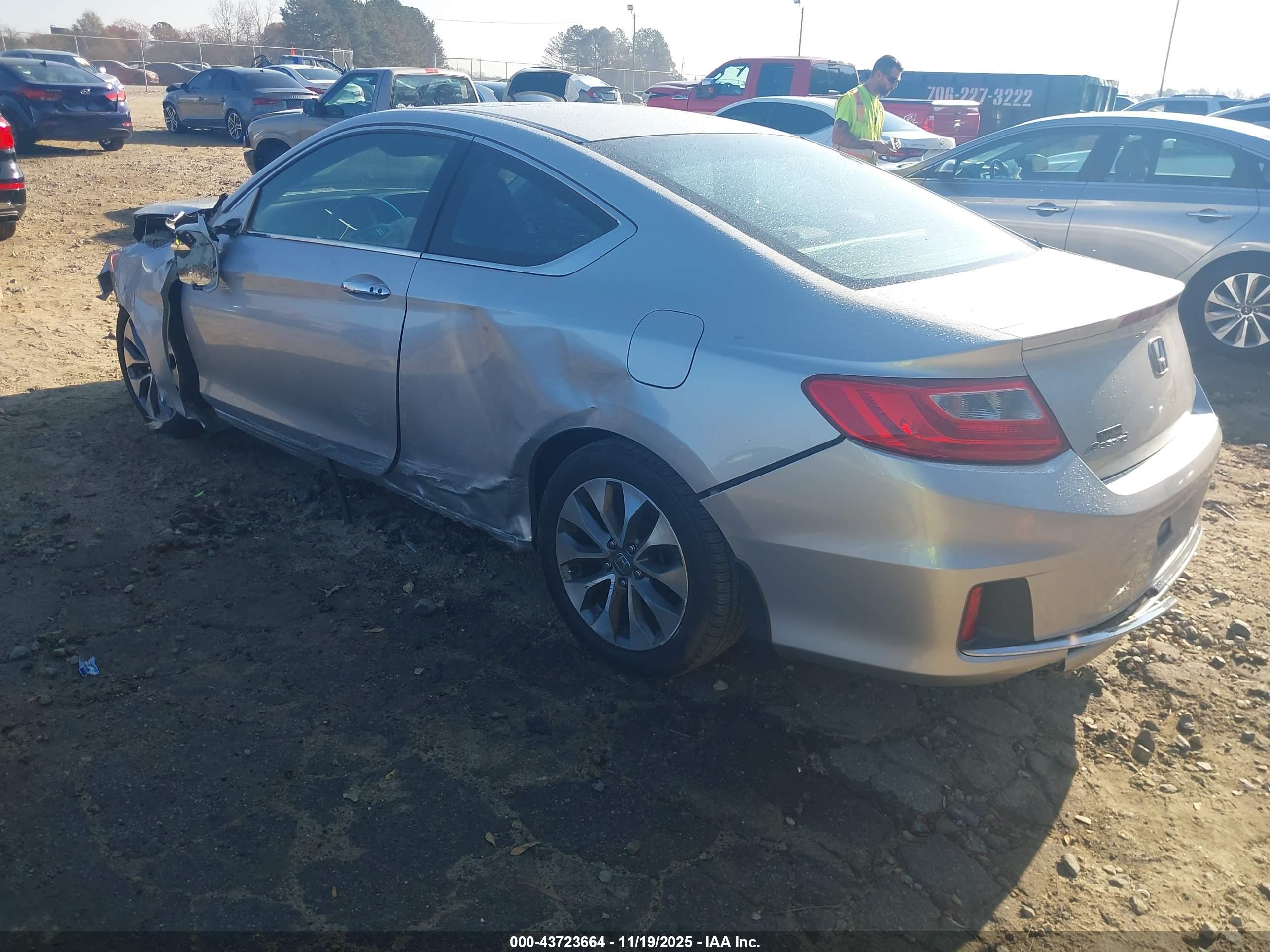 HONDA ACCORD image 3