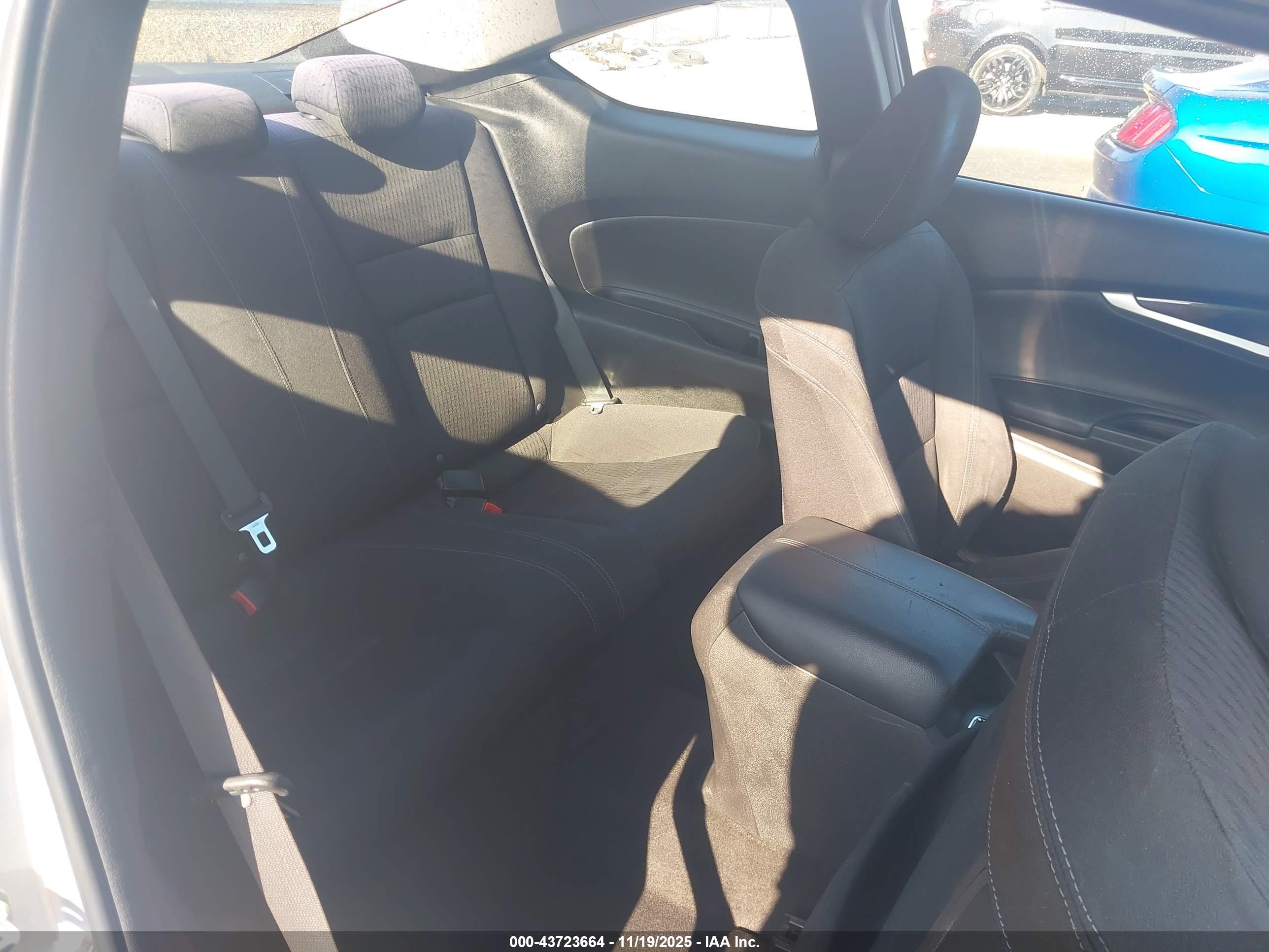 HONDA ACCORD image 8