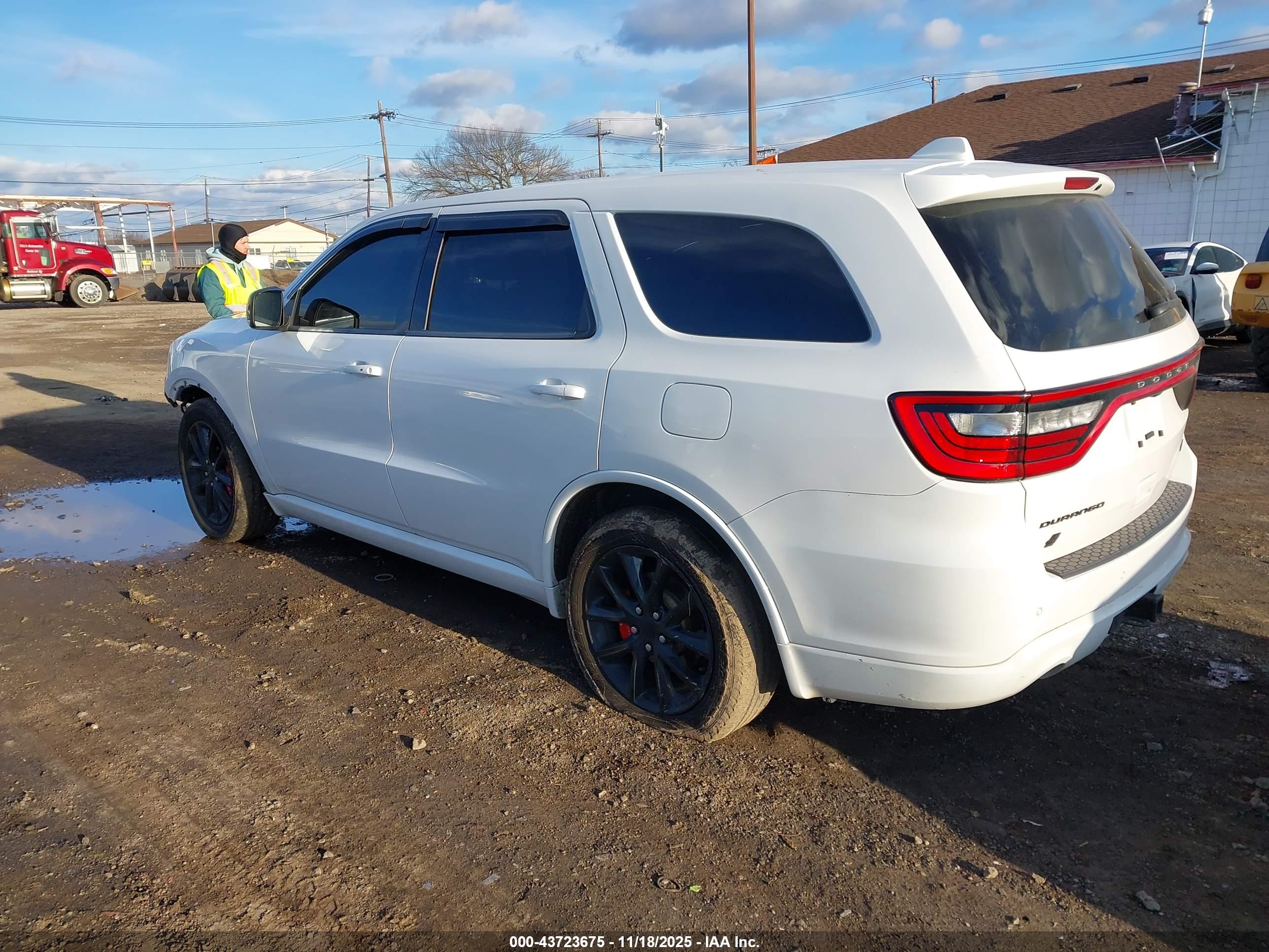 DODGE DURANGO image 3