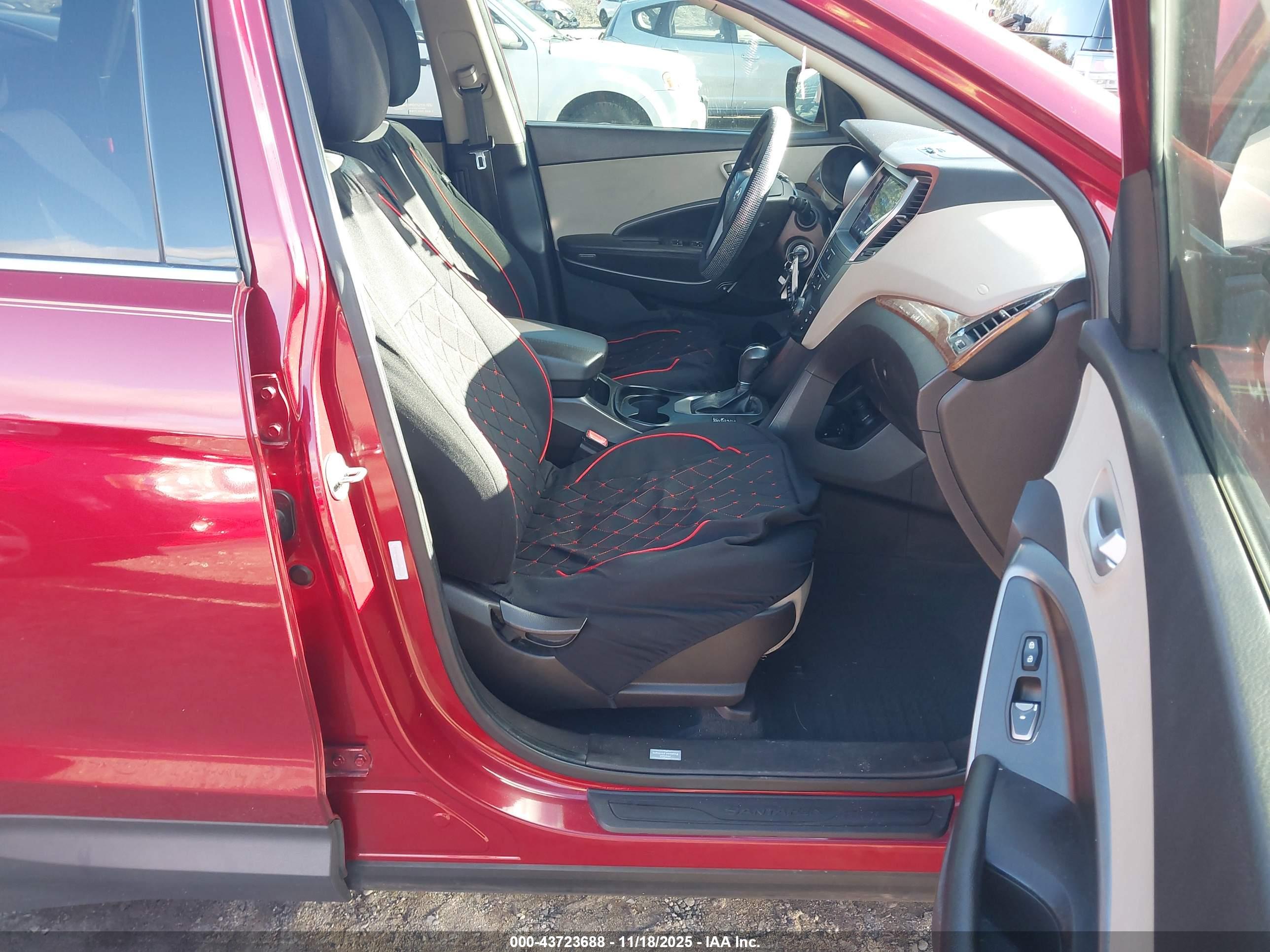 HYUNDAI SANTA image 5