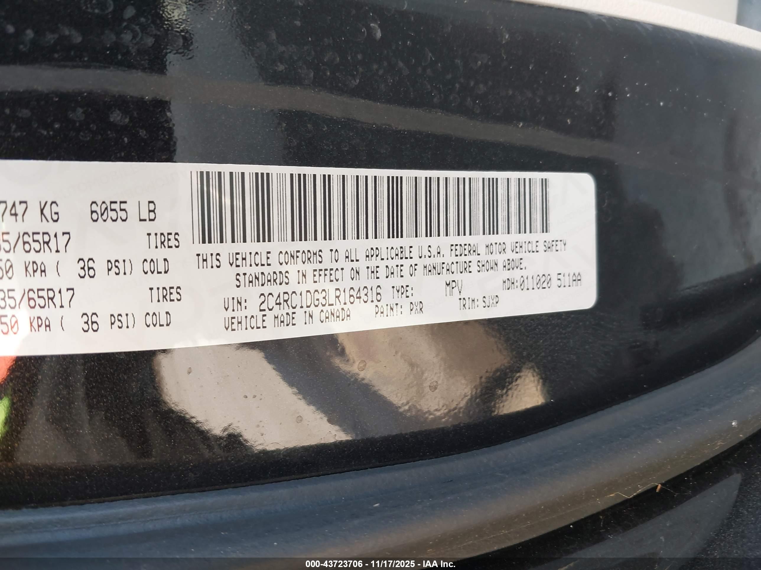 CHRYSLER VOYAGER image 9