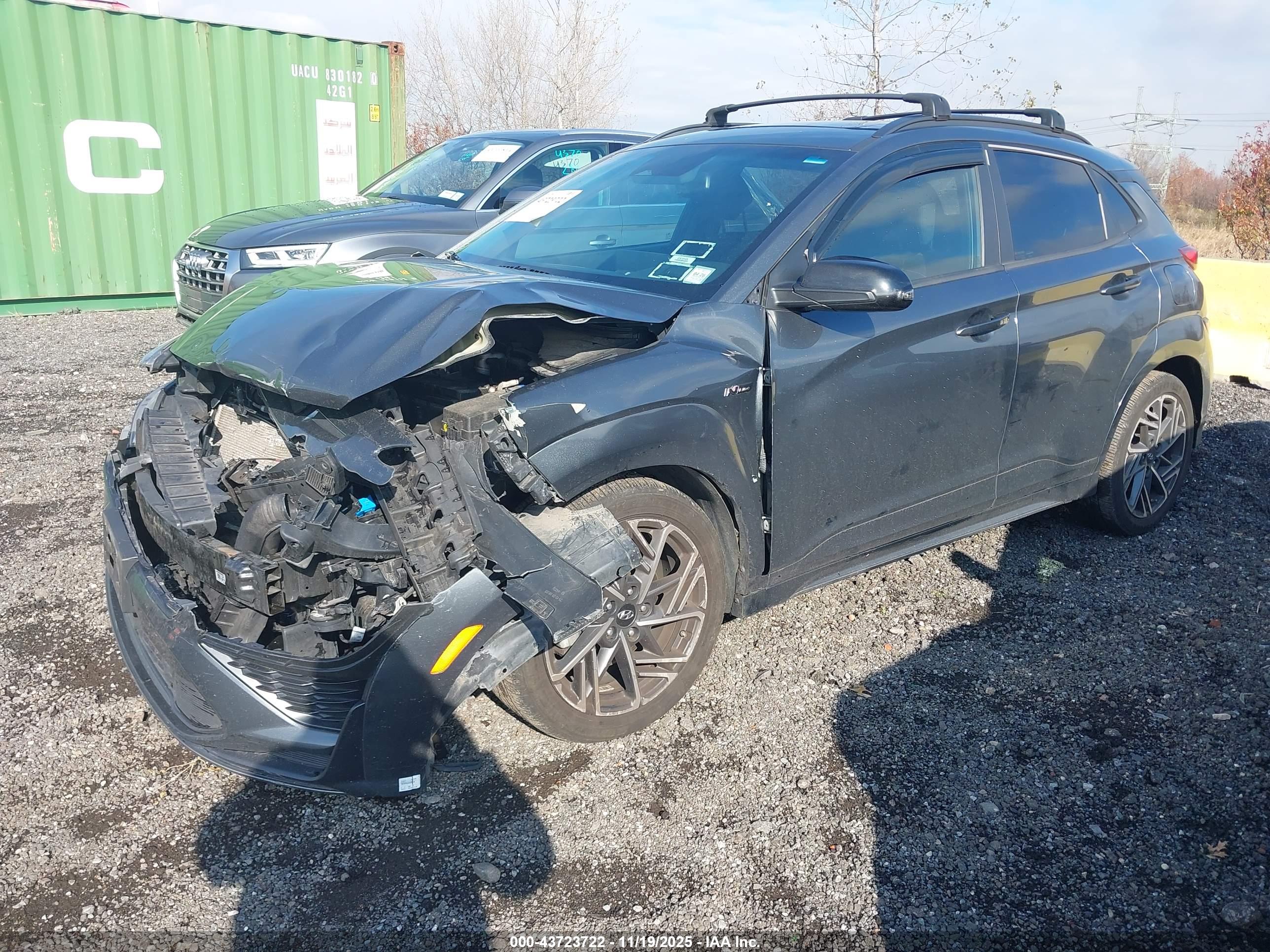 HYUNDAI KONA image 2