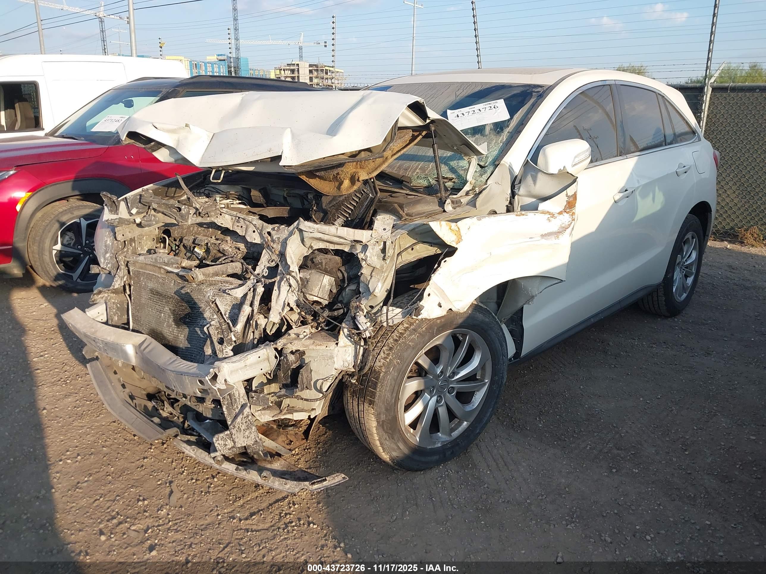 ACURA RDX image 2