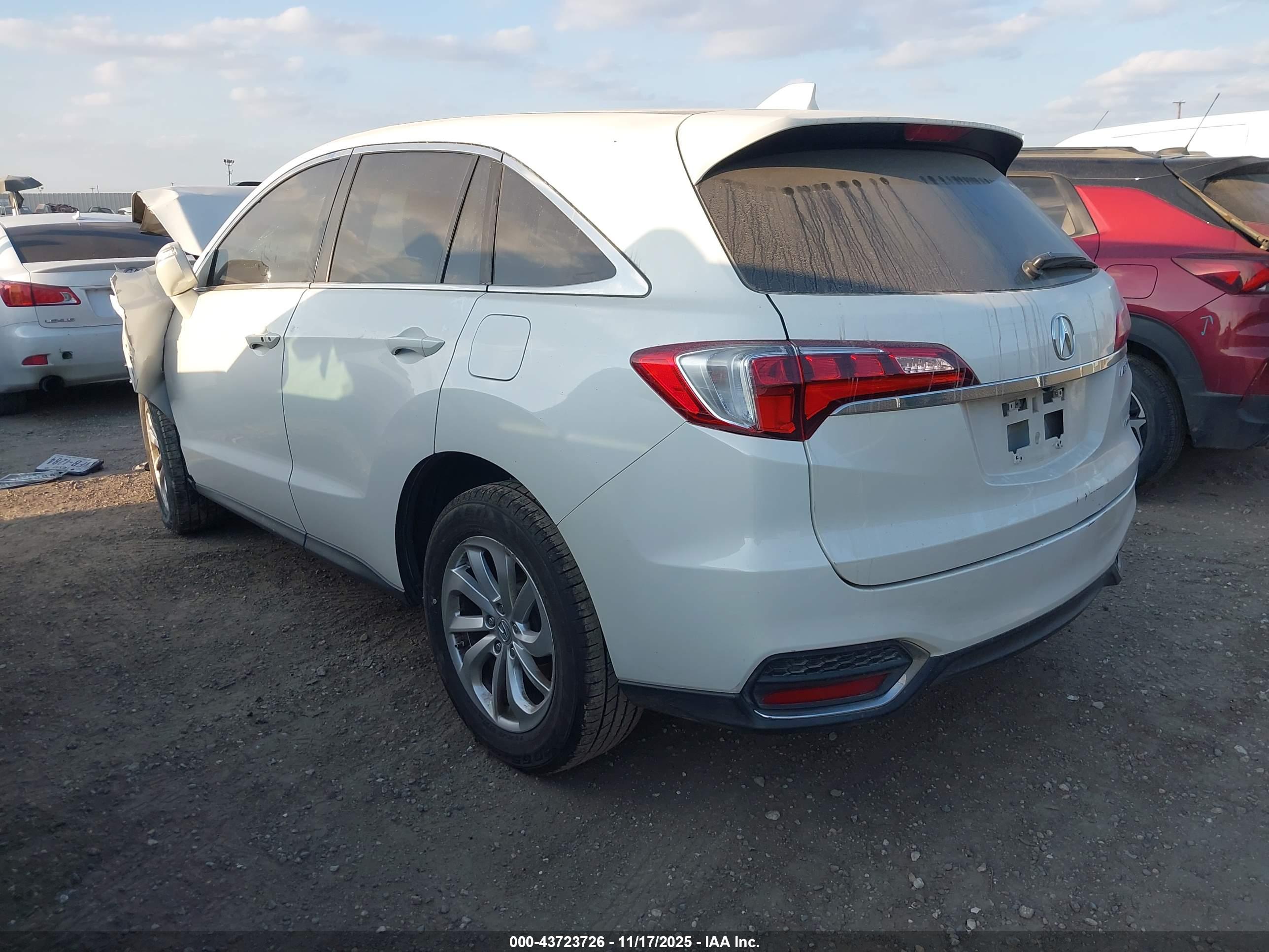 ACURA RDX image 3