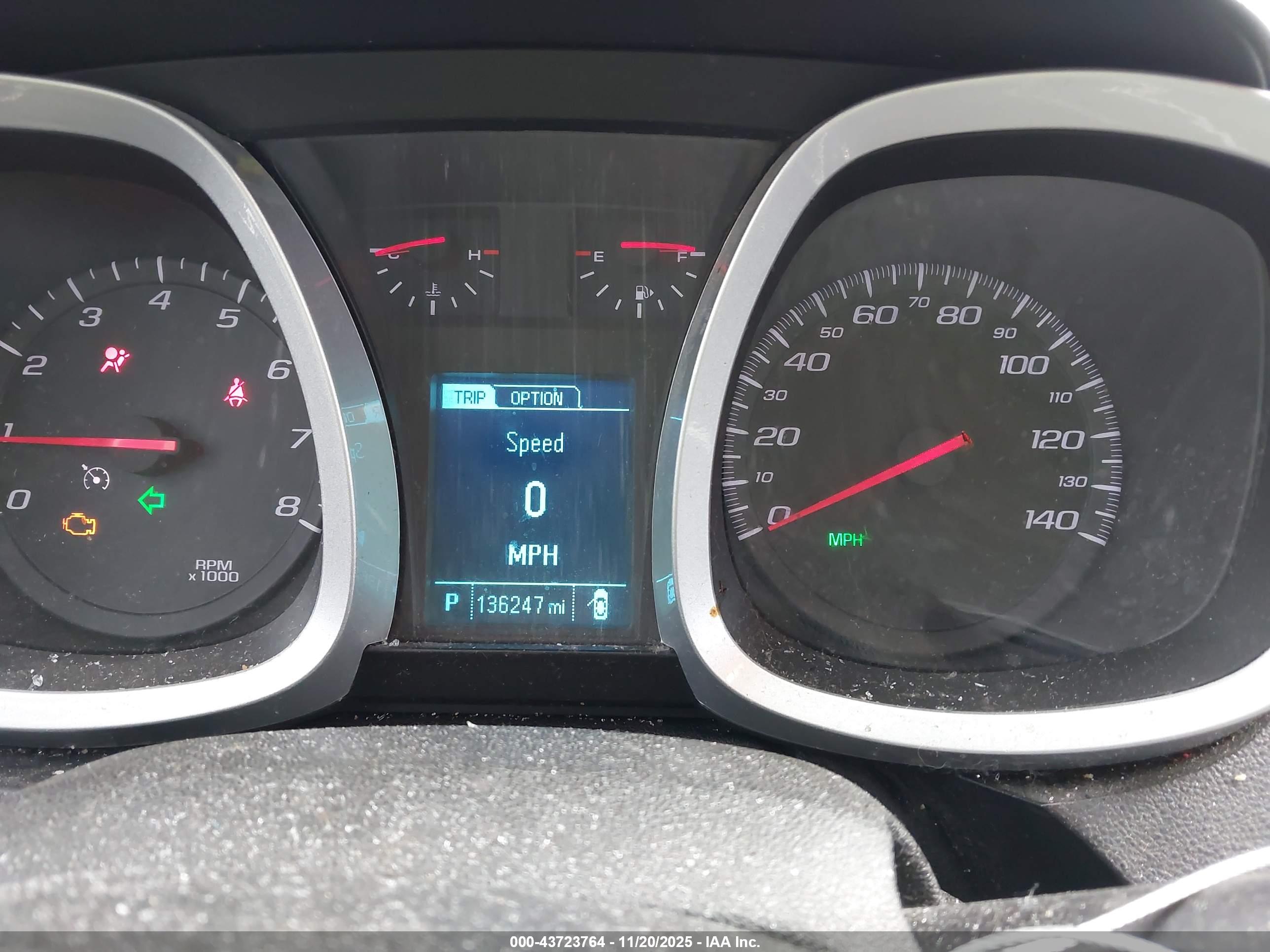 CHEVROLET EQUINOX image 7