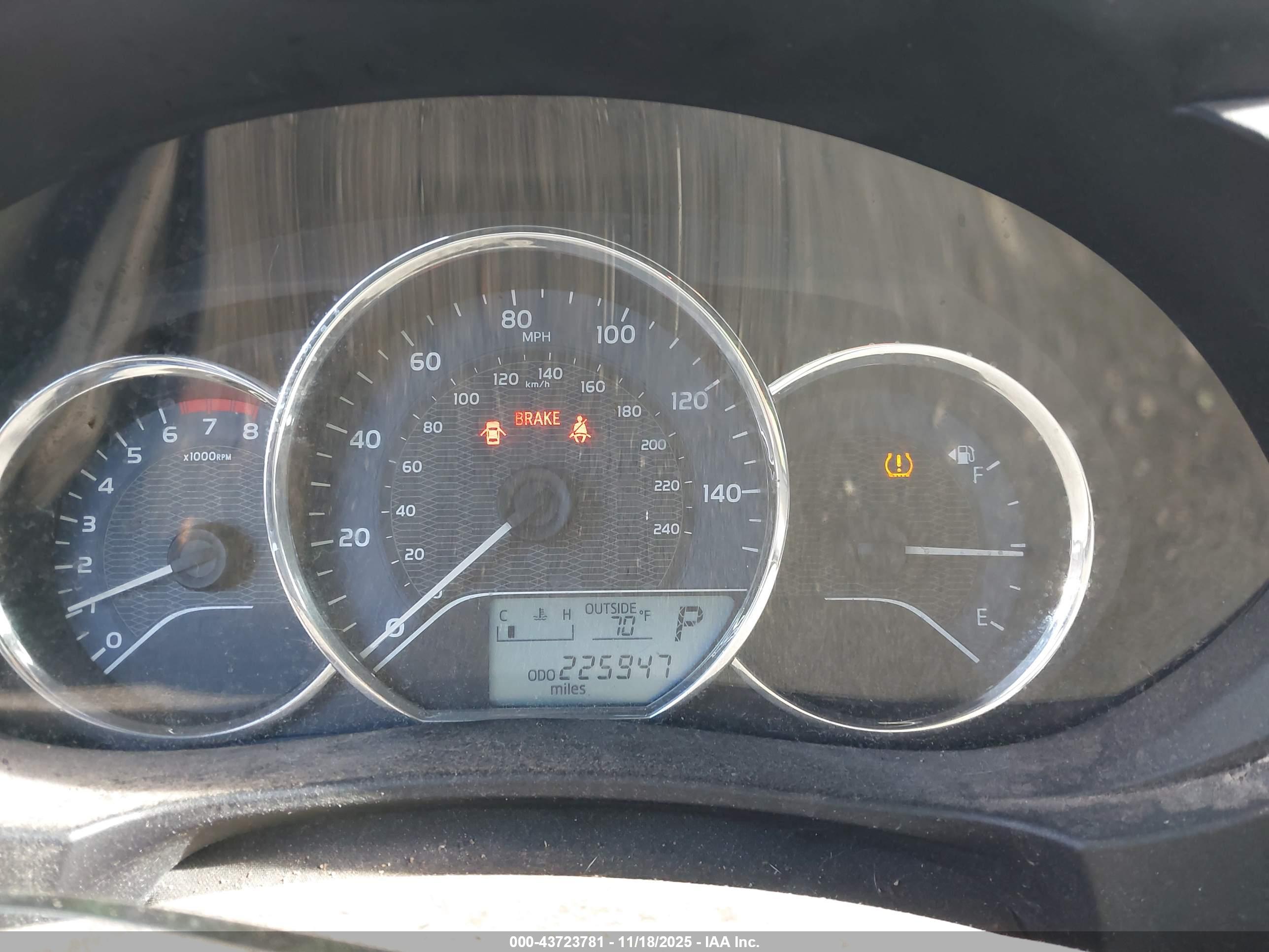 TOYOTA COROLLA image 7