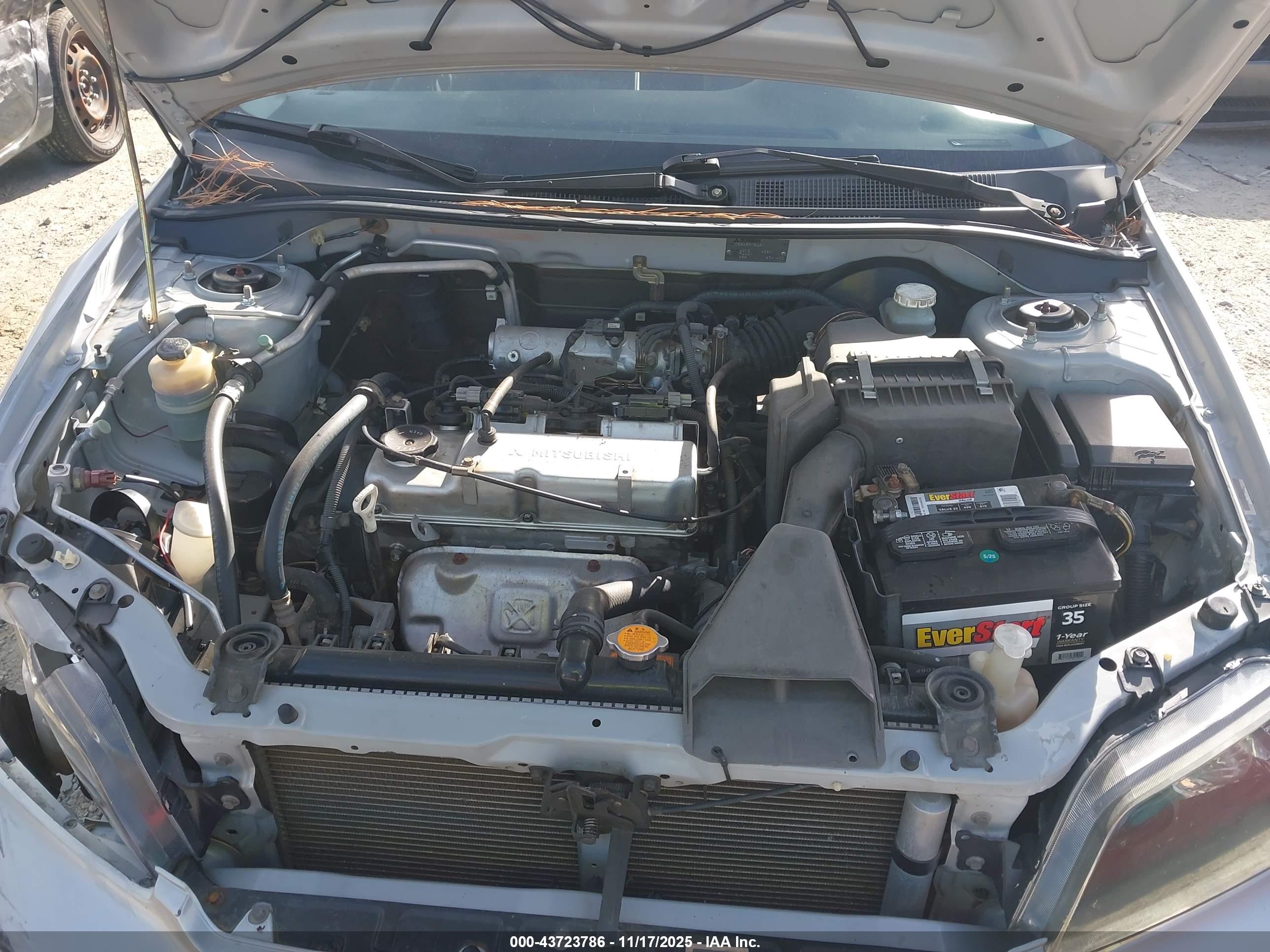 MITSUBISHI LANCER image 10