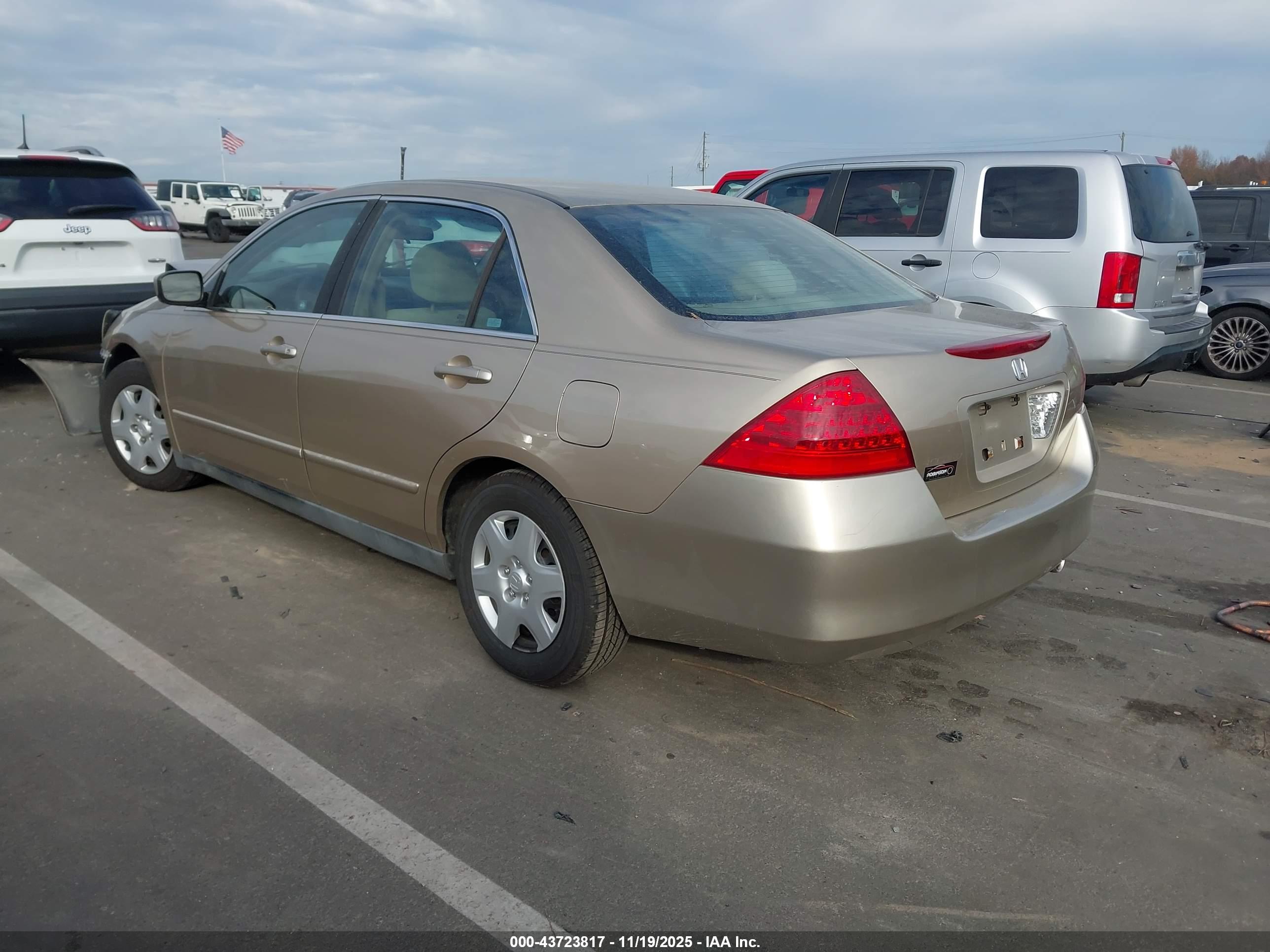 HONDA ACCORD image 3