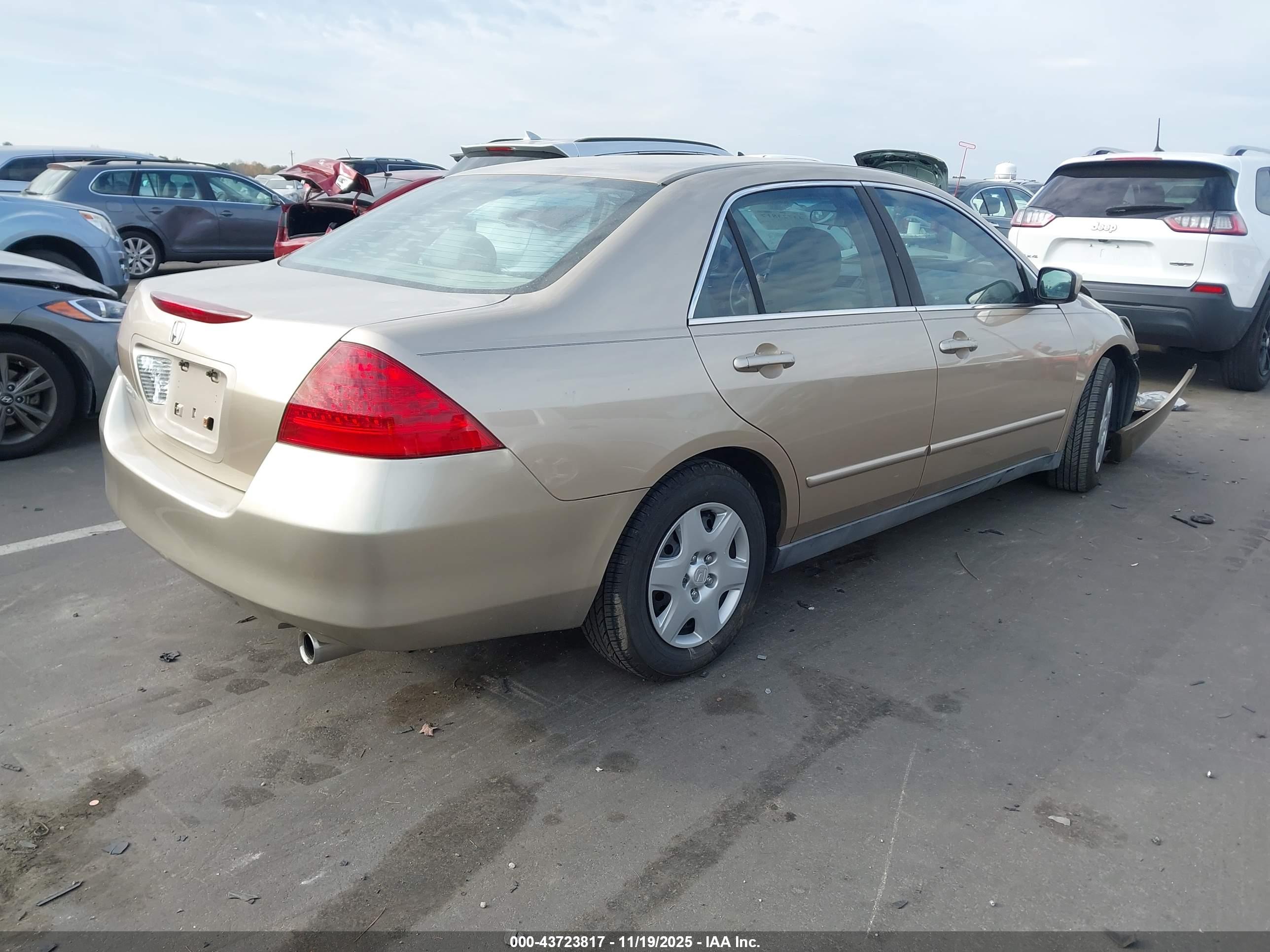 HONDA ACCORD image 4