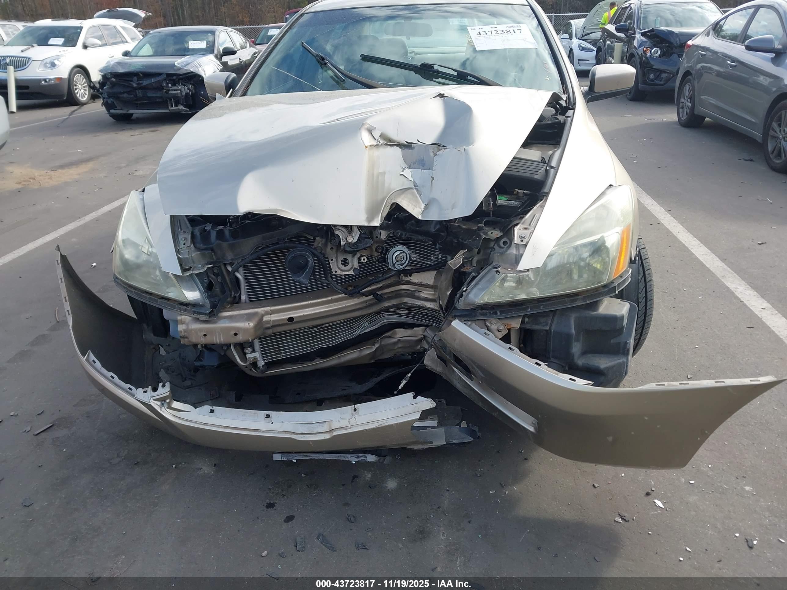 HONDA ACCORD image 6