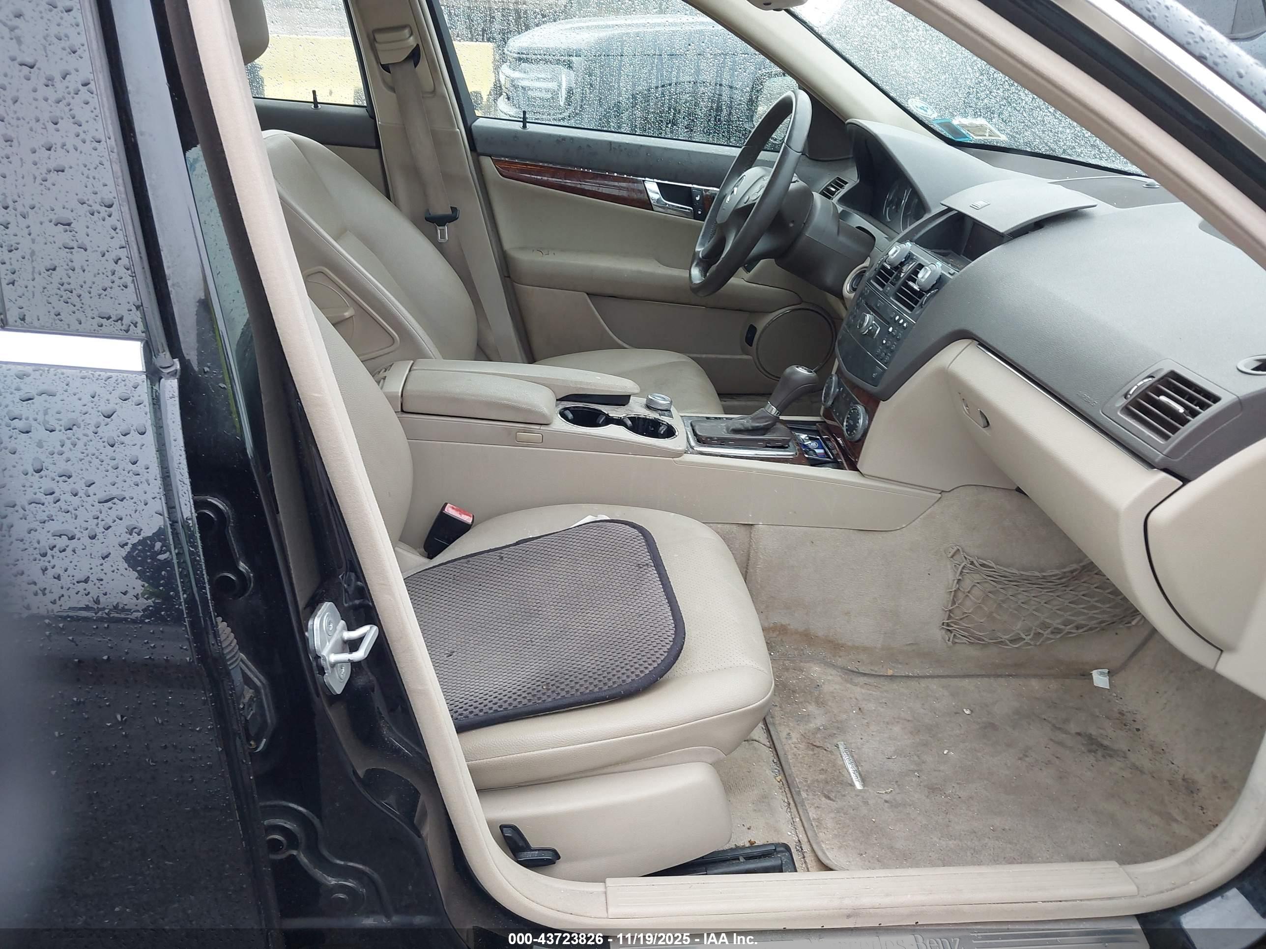 MERCEDES-BENZ C image 5