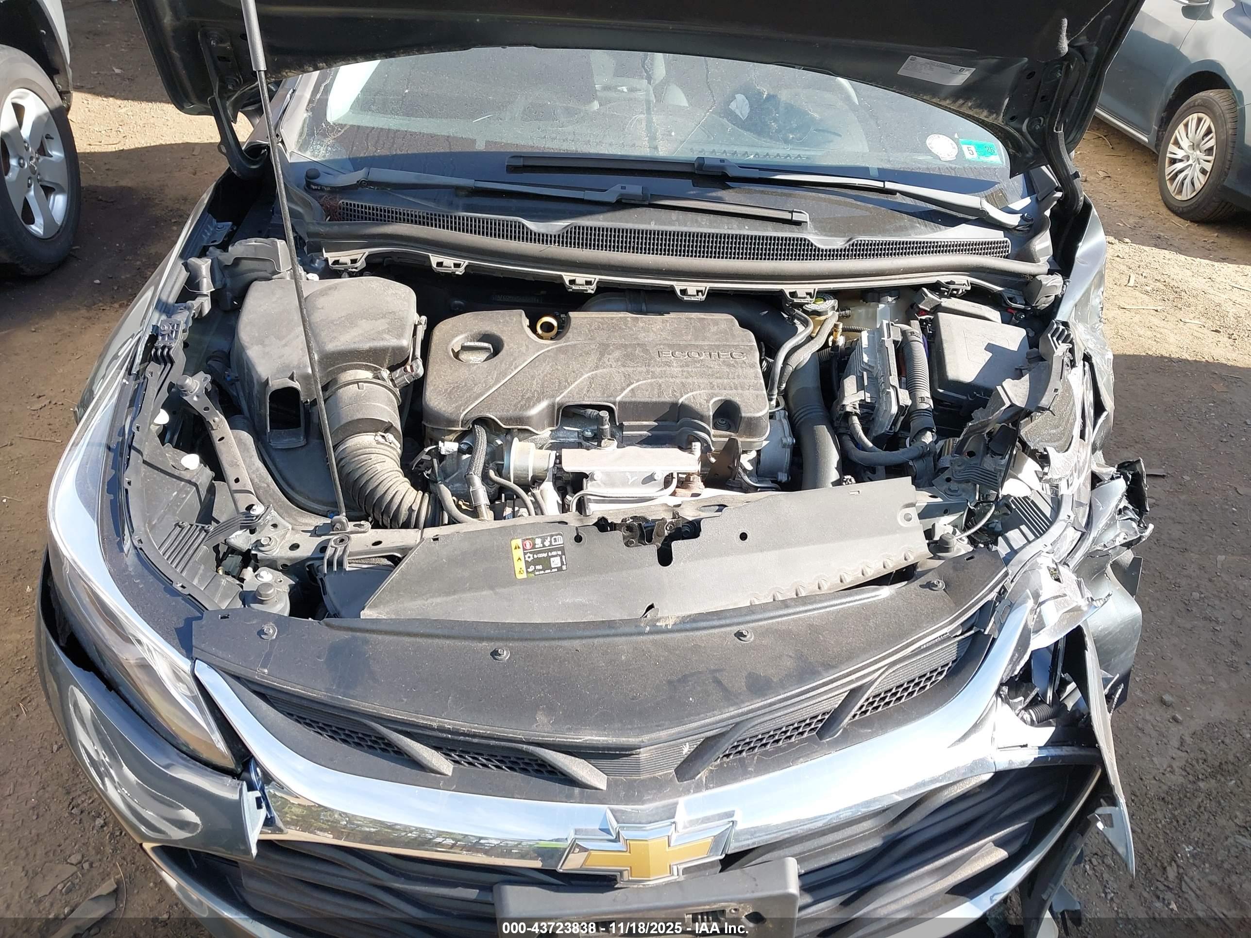CHEVROLET CRUZE image 10